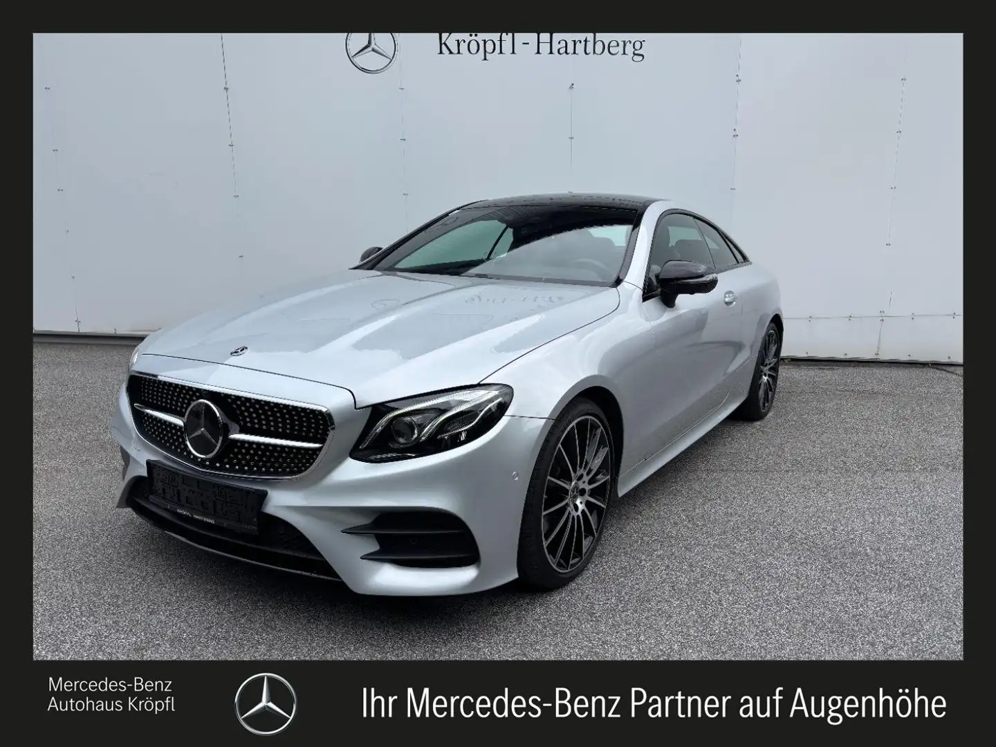 Mercedes-Benz E 400 4MATIC Coupé KeyGo FAP eHeck LED Sitzklima Silber - 1