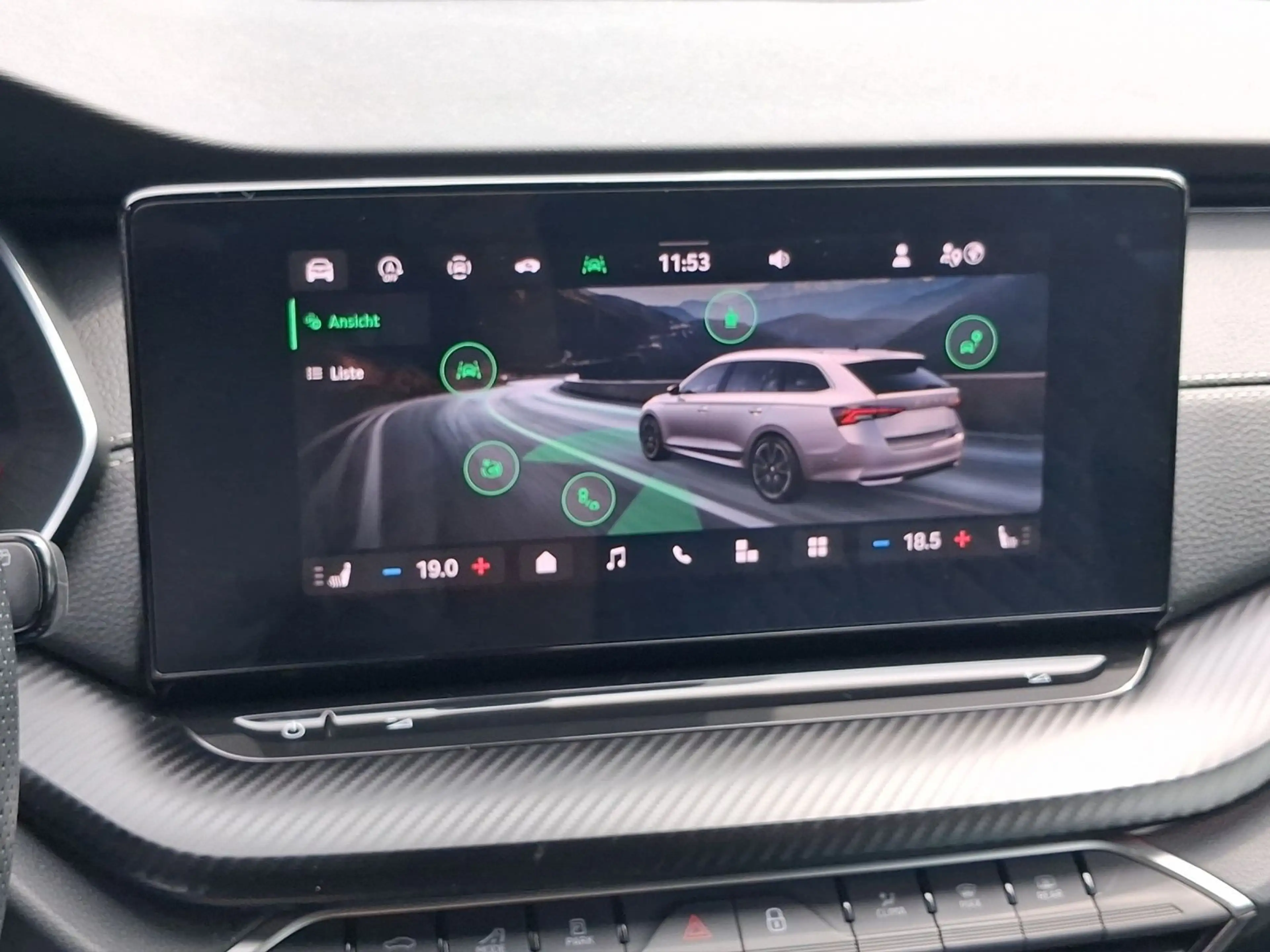 Skoda Octavia Combi 1.5 TSI mHEV Sportline LED LM18 — photo 15