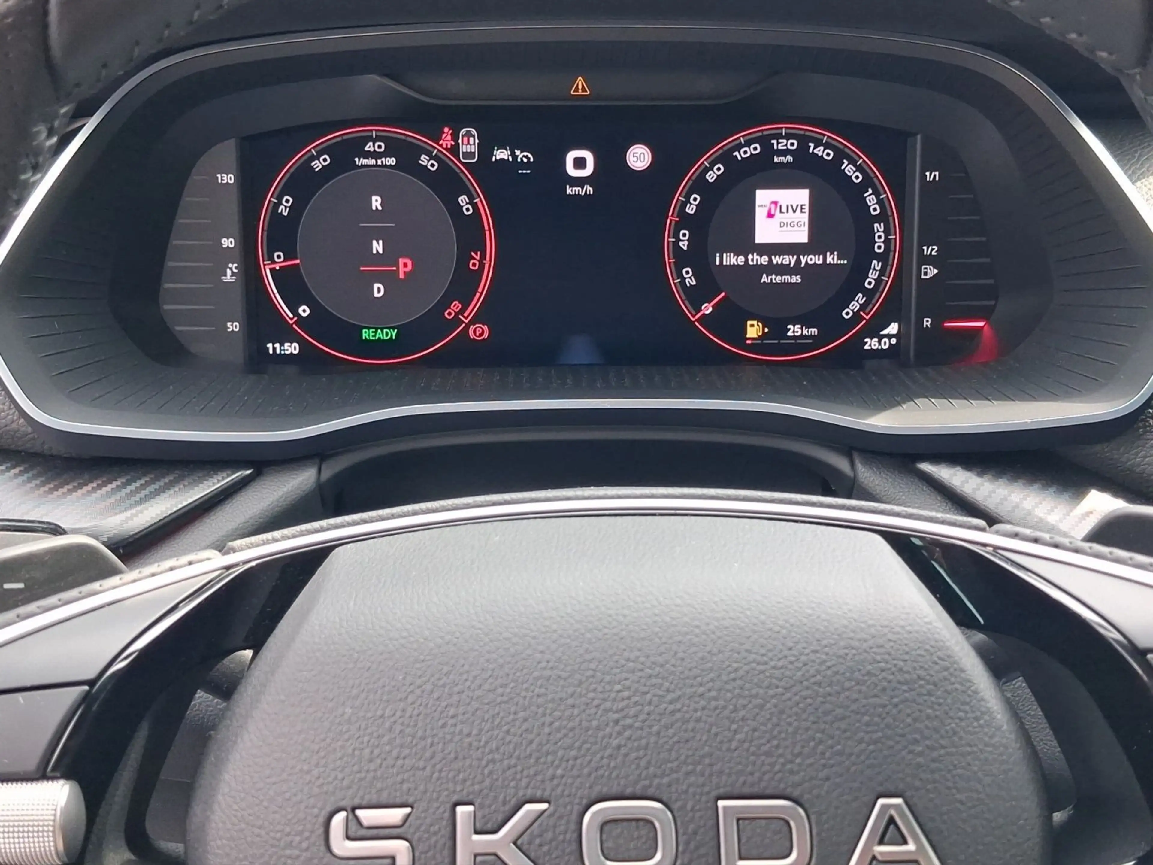 Skoda Octavia Combi 1.5 TSI mHEV Sportline LED LM18 — photo 10