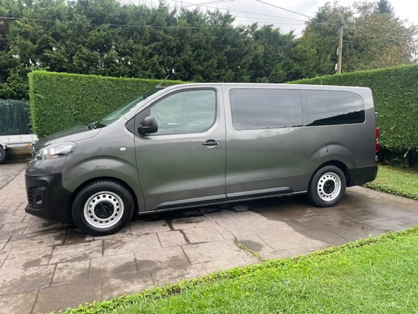 Opel Vivaro Furgón 2.0 BlueHDi S&S Carga Incrementada Gris - 1