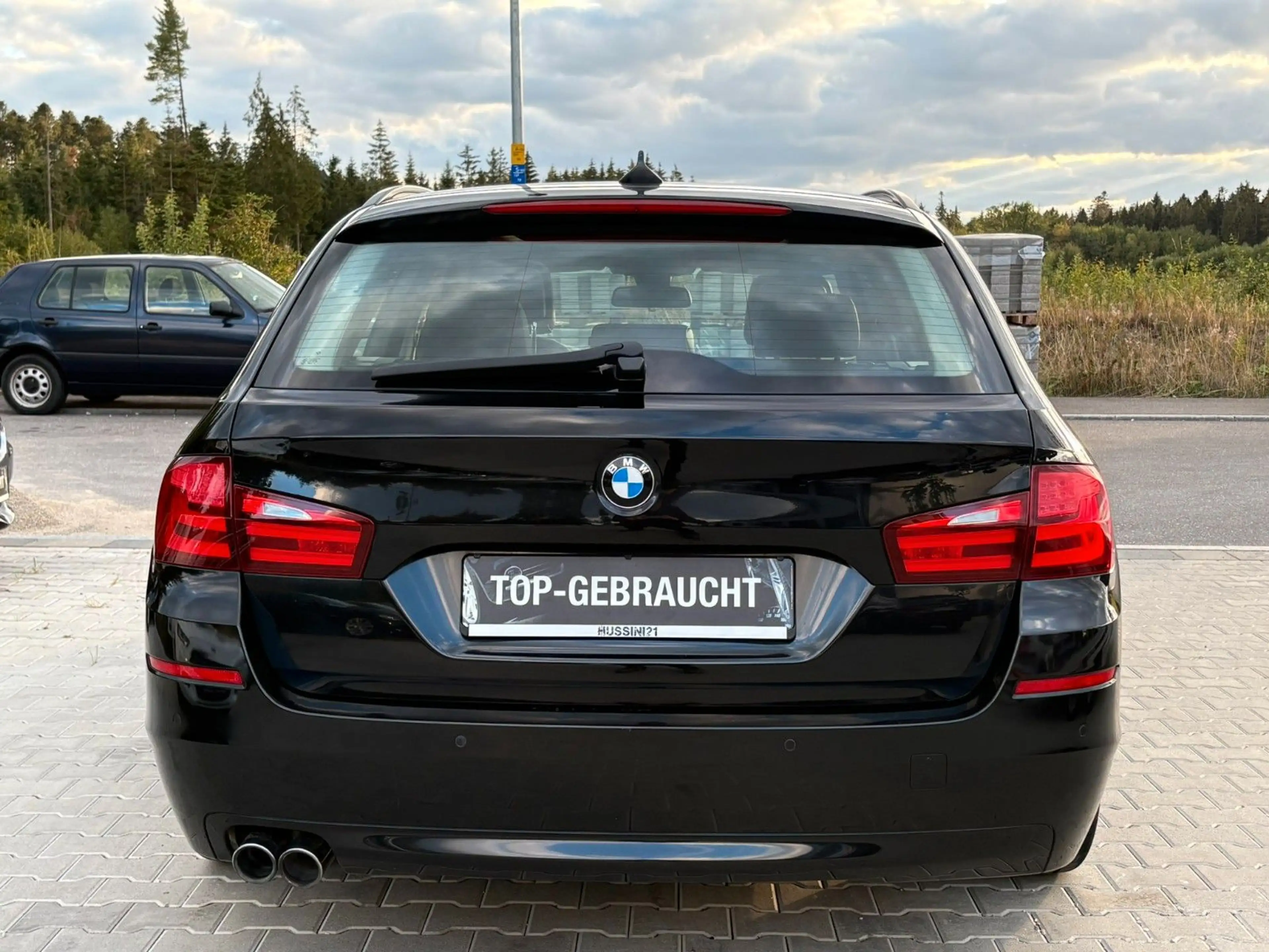 BMW 520 d Aut. Touring / Bi-Xenon / Leder / Pano / 19 — photo 7