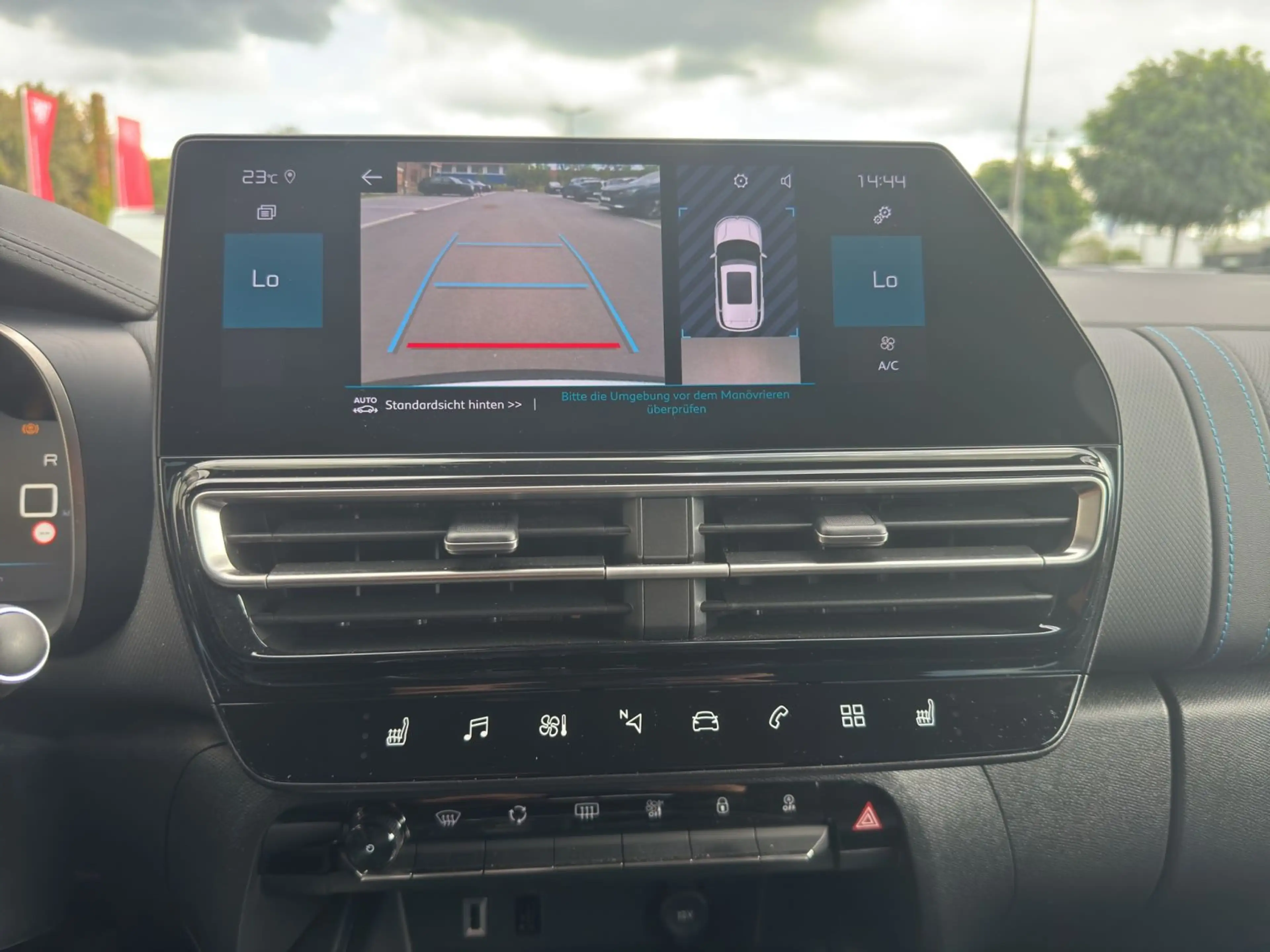 Citroen C5 Aircross Max MHEV 136 Kamera Navi ACC PDC SHZ — photo 16