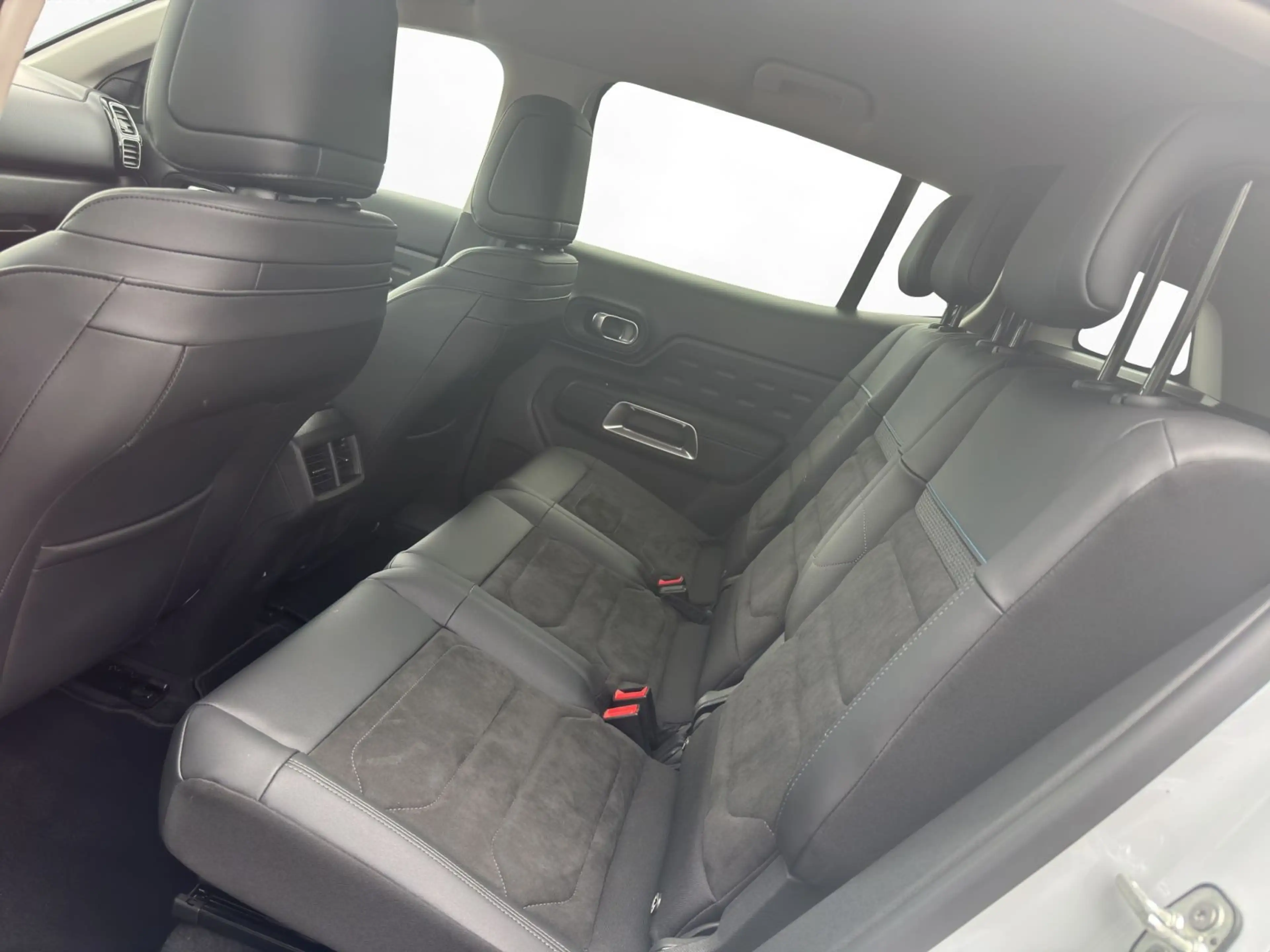 Citroen C5 Aircross Max MHEV 136 Kamera Navi ACC PDC SHZ — photo 10