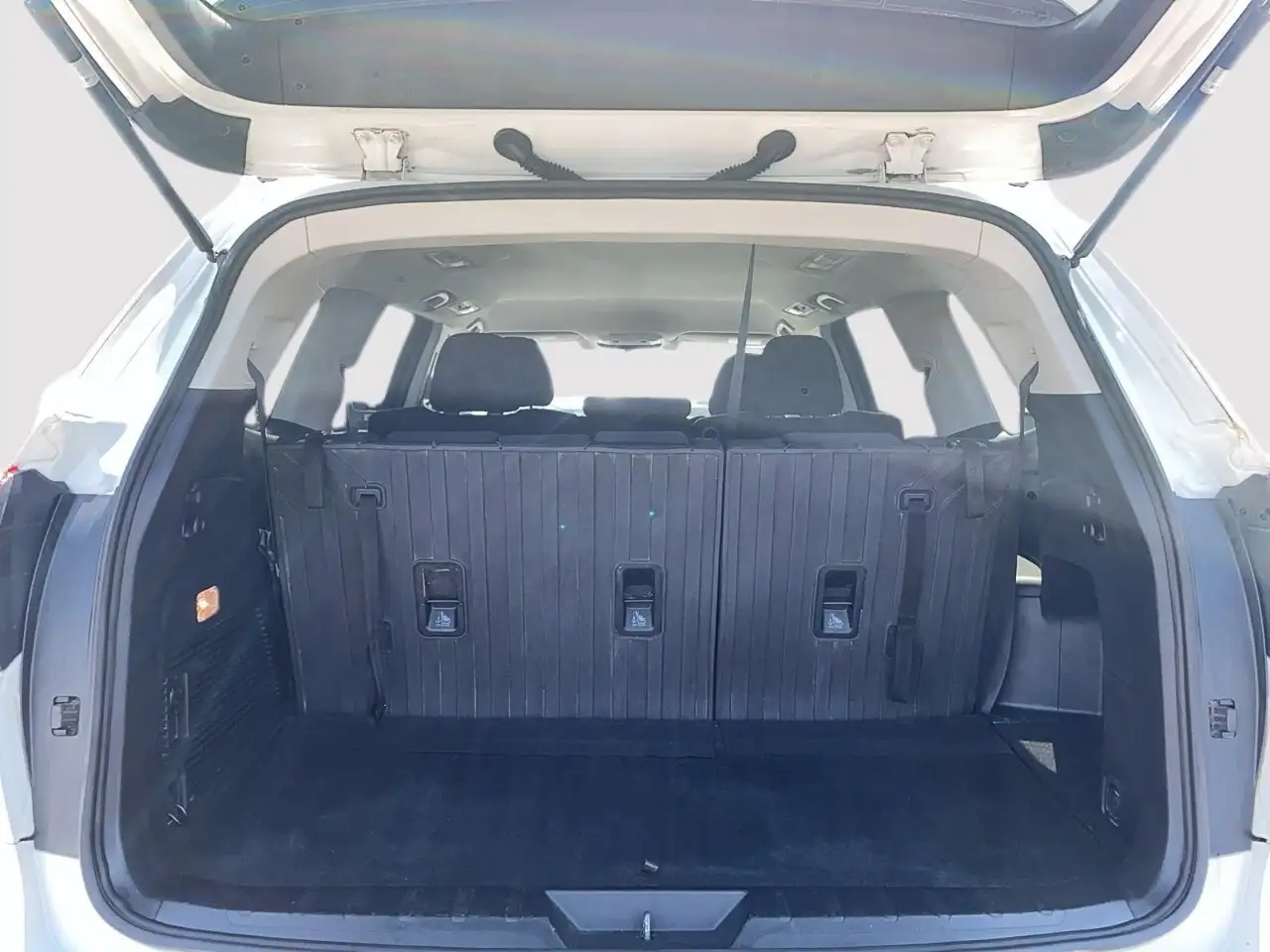 Subaru Ascent photo Subaru Ascent