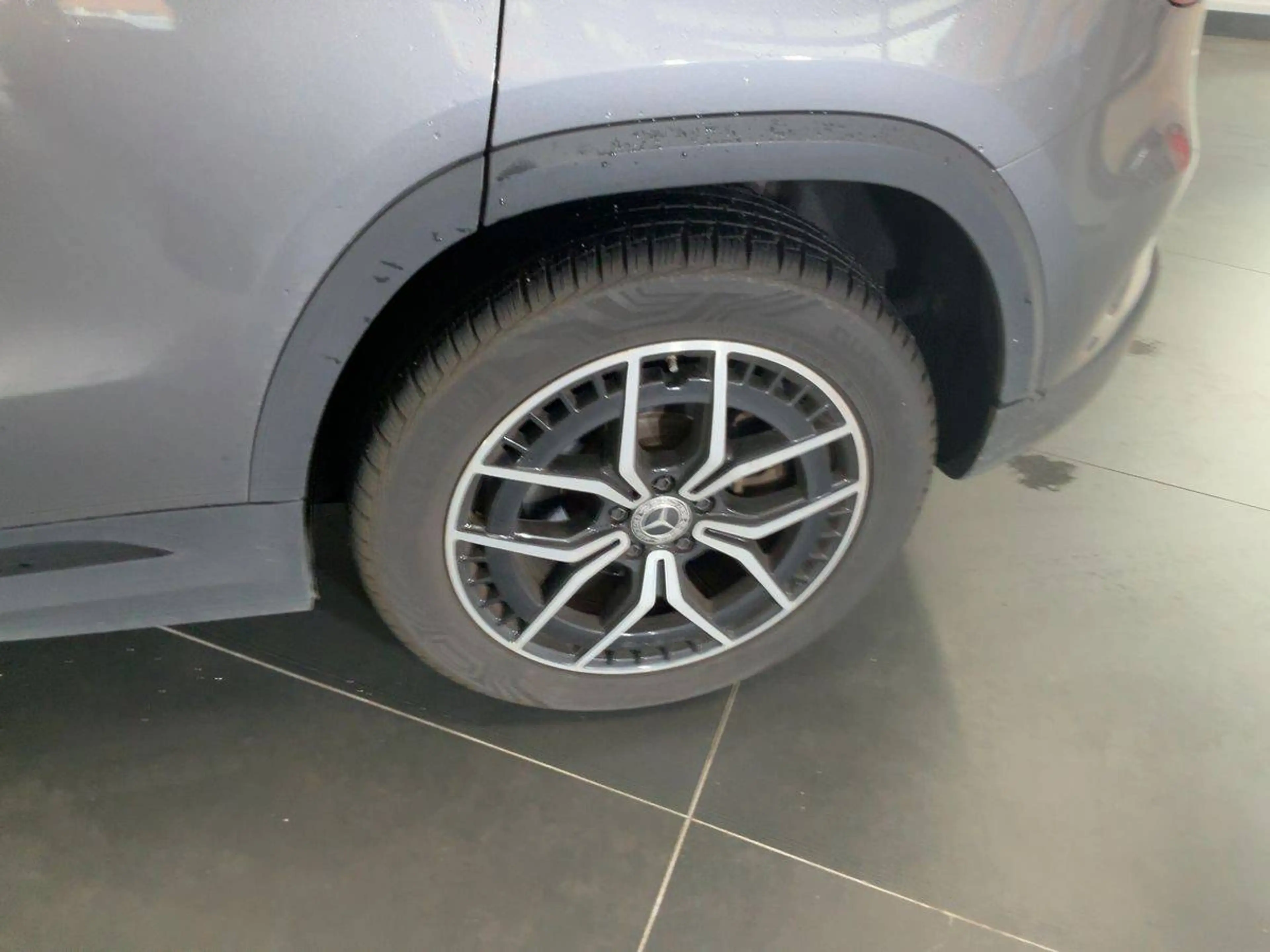 Mercedes-Benz EQA 300 EQA 300 4Matic (243.708) — photo 12