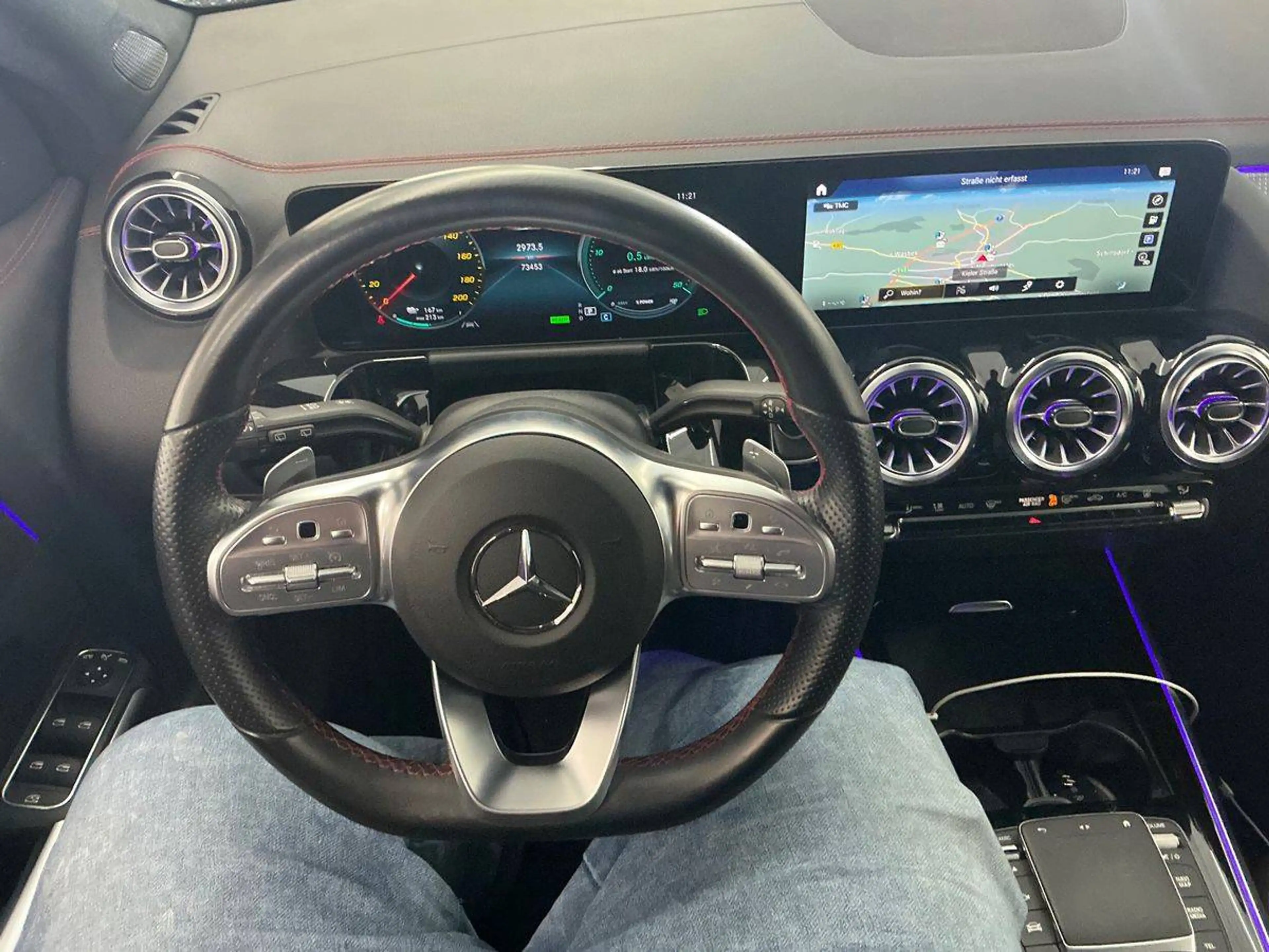 Mercedes-Benz EQA 300 EQA 300 4Matic (243.708) — photo 15