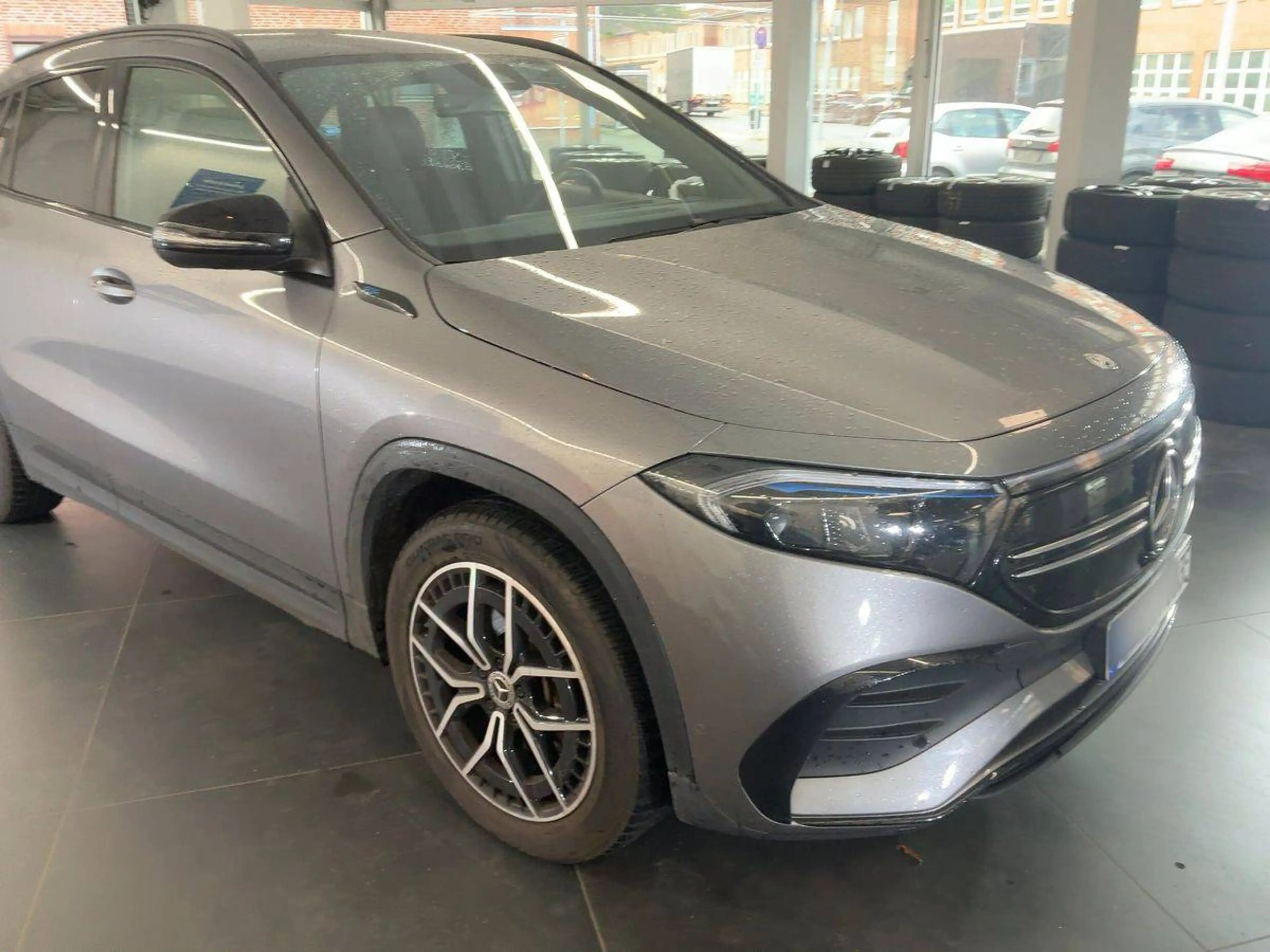 Mercedes-Benz EQA 300 EQA 300 4Matic (243.708) — photo 3
