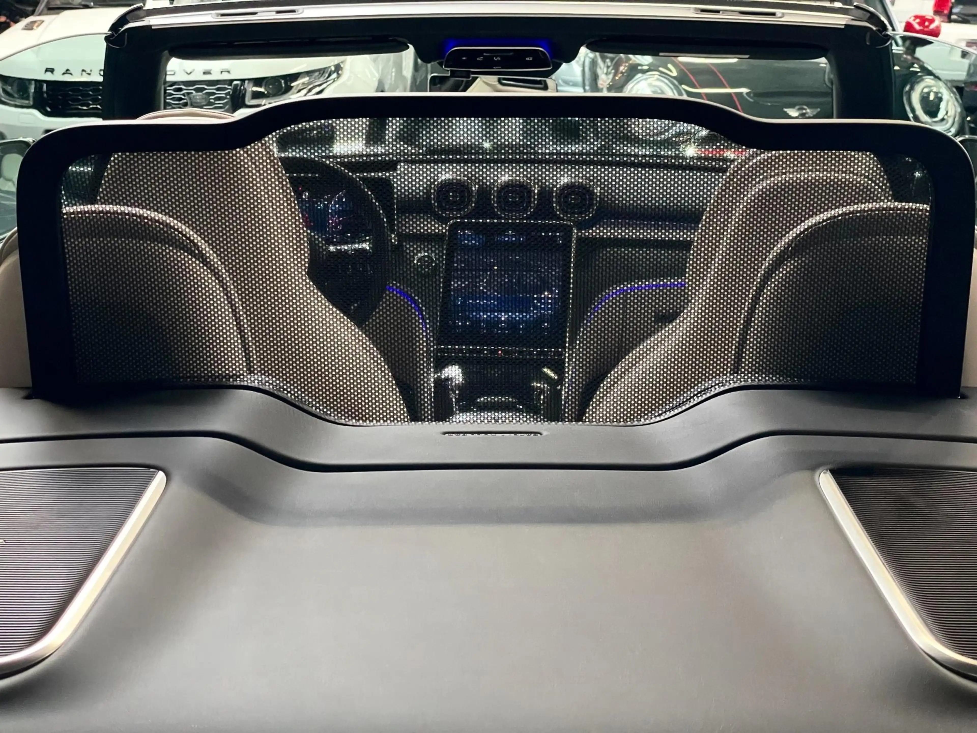 Mercedes-Benz CLE 200 Cabriolet AMG Line HUD NAVI 204PK — photo 10