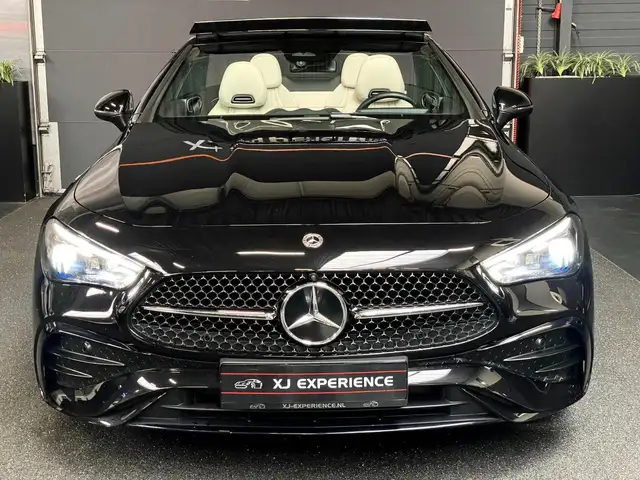 Mercedes-Benz CLE 200 Cabriolet AMG Line HUD NAVI 204PK