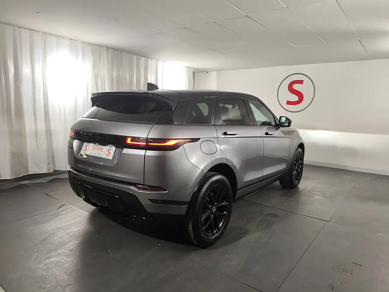 Land Rover Range Rover Evoque 2026