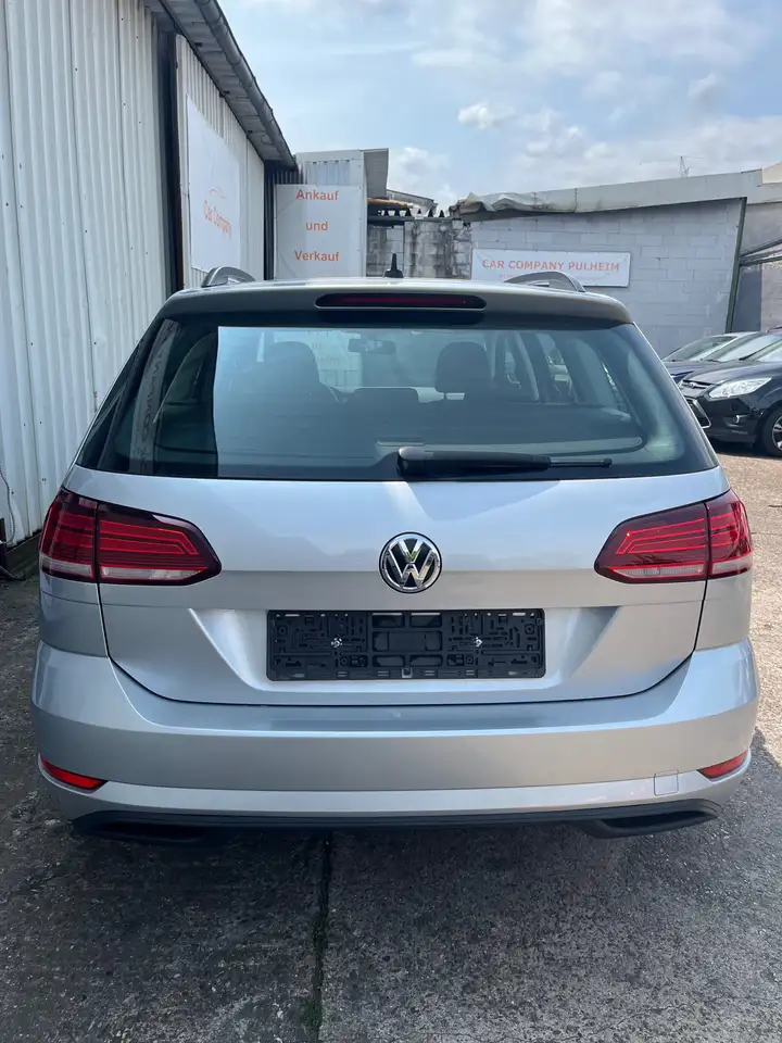 Volkswagen Golf Variant