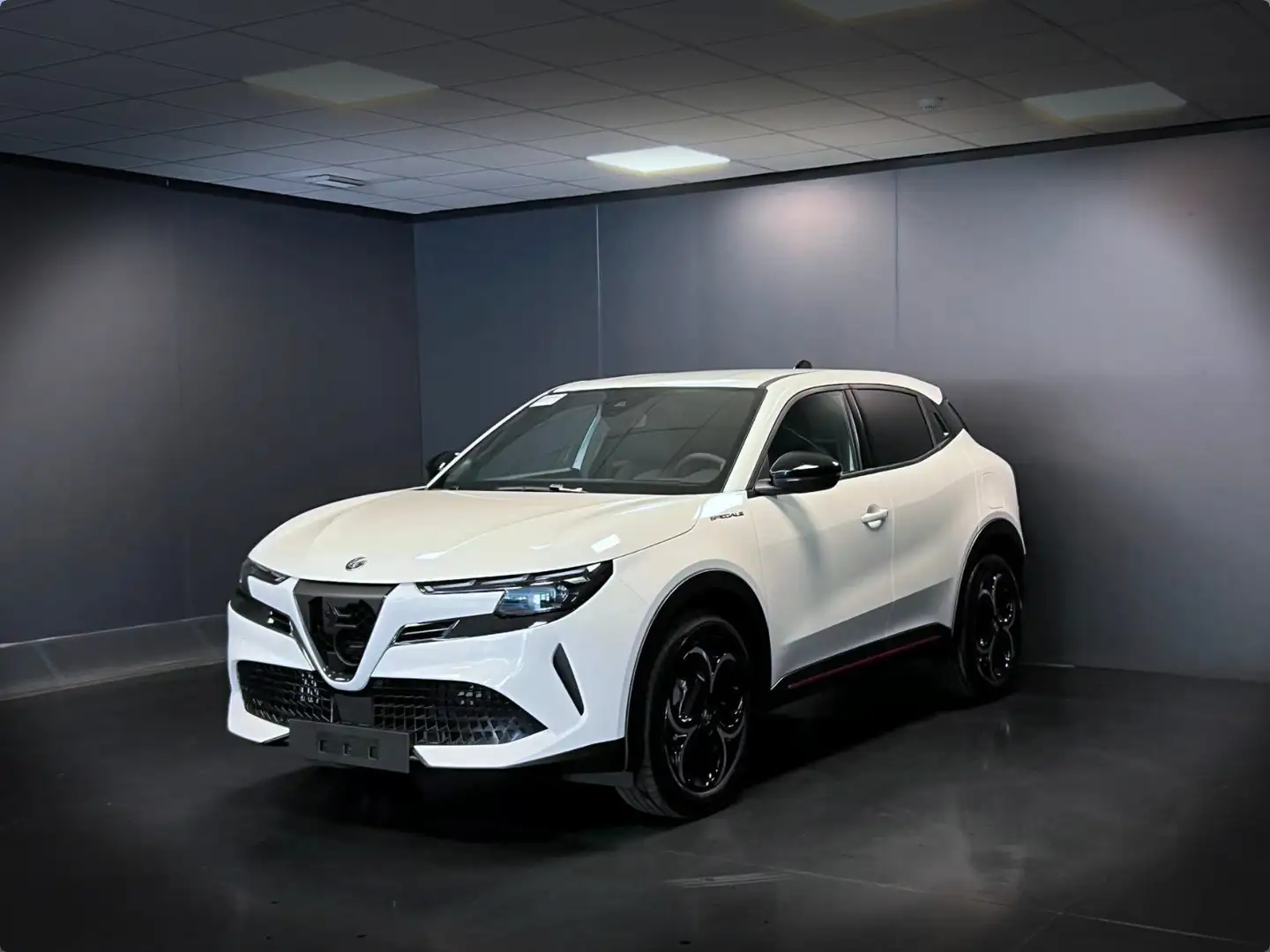 Alfa Romeo Junior Junior 1.2 136 CV Hybrid eDCT6 Speciale Blanc - 1