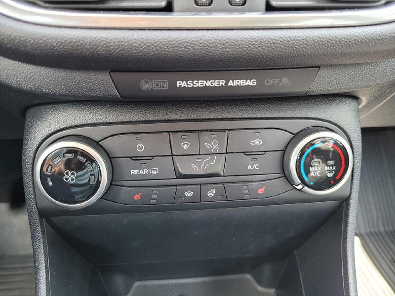 Ford Fiesta Trend,FSH.SHZ.Klima.Sync3.PDC — photo 18