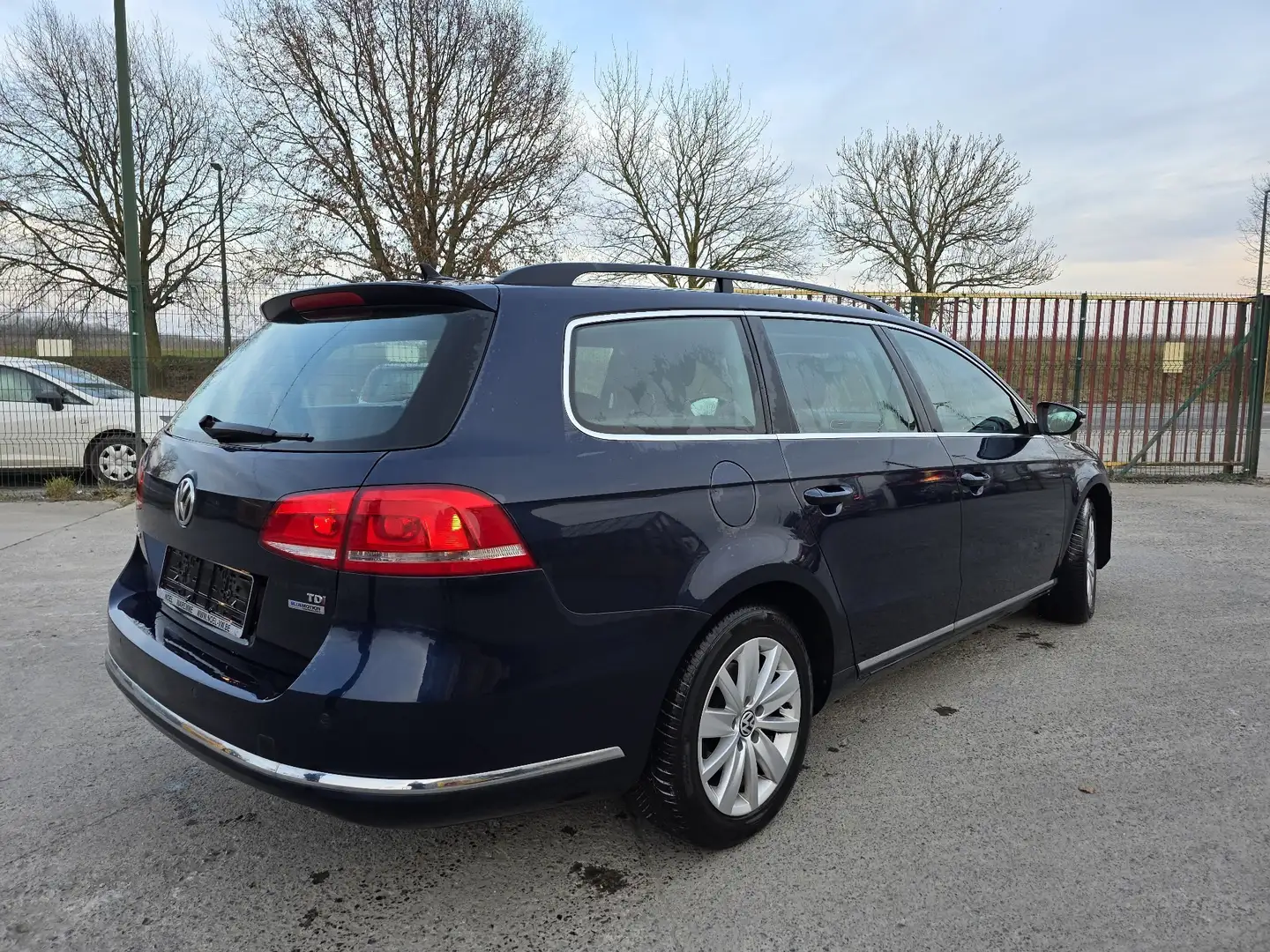 Volkswagen Passat Variant SW 1.6 CR TDi BlueMotion - 2