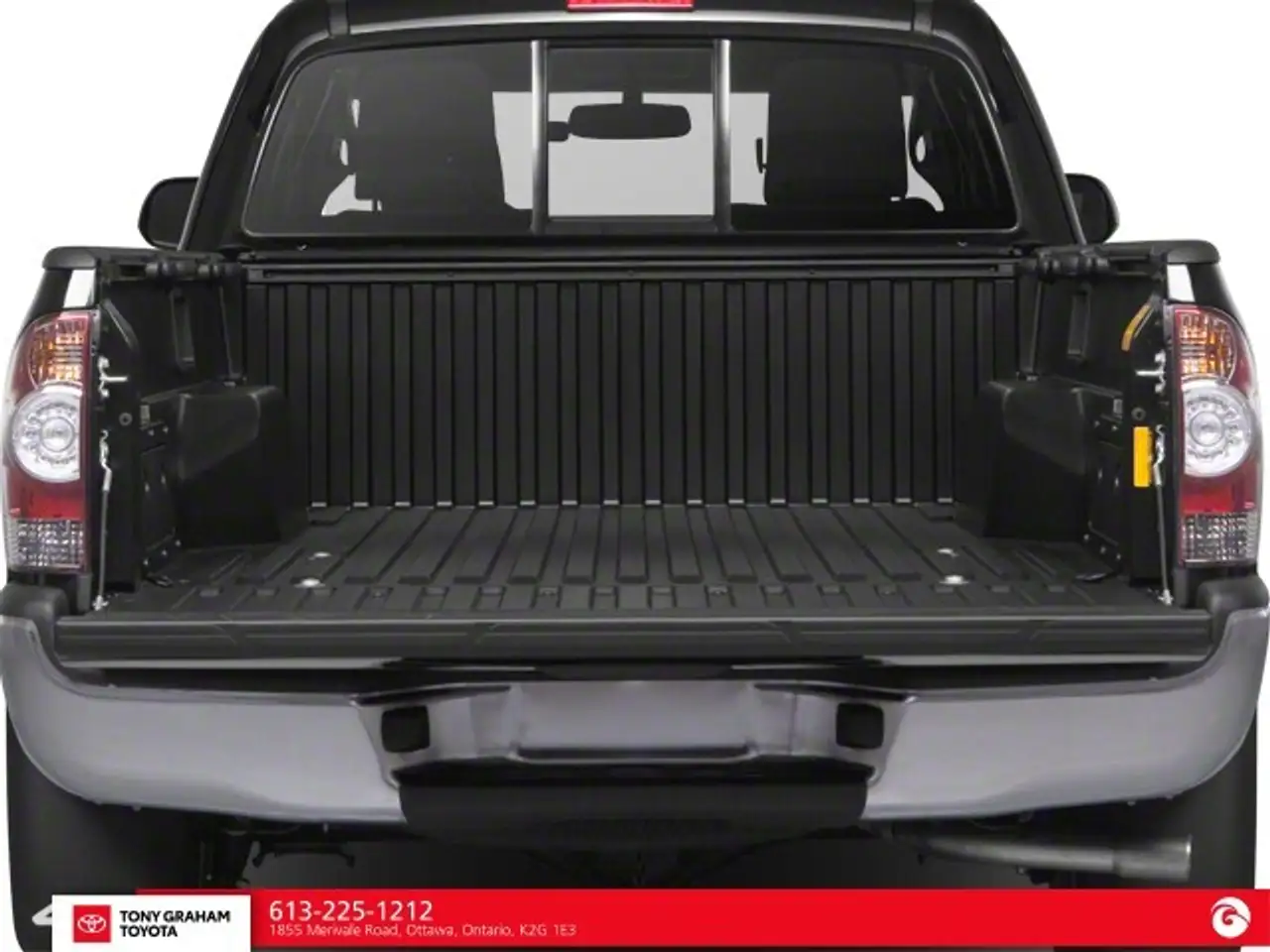 Toyota Tacoma снимка Toyota Tacoma