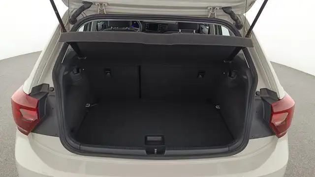 Volkswagen Polo view 7