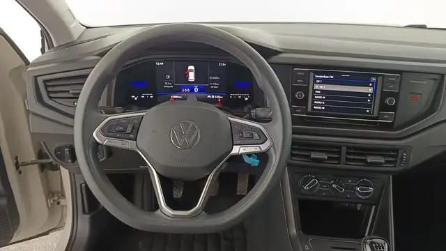 Volkswagen Polo view 14