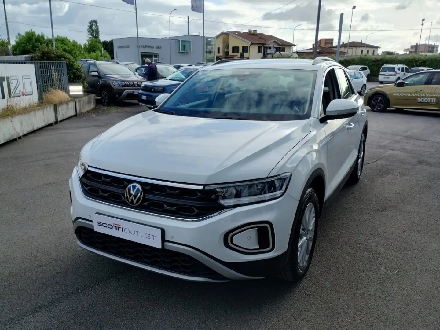 Volkswagen T-Roc 1.0 TSI Life Alb - 1
