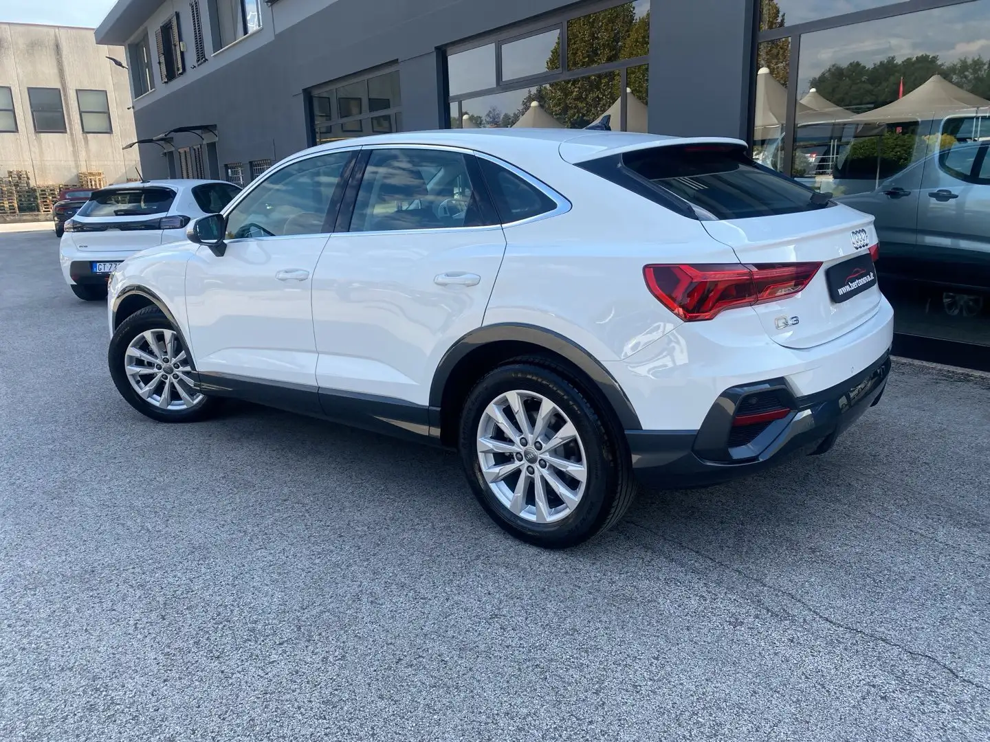 Audi Q3 Q3 SPB 35 TDI S tronic Blanco - 2