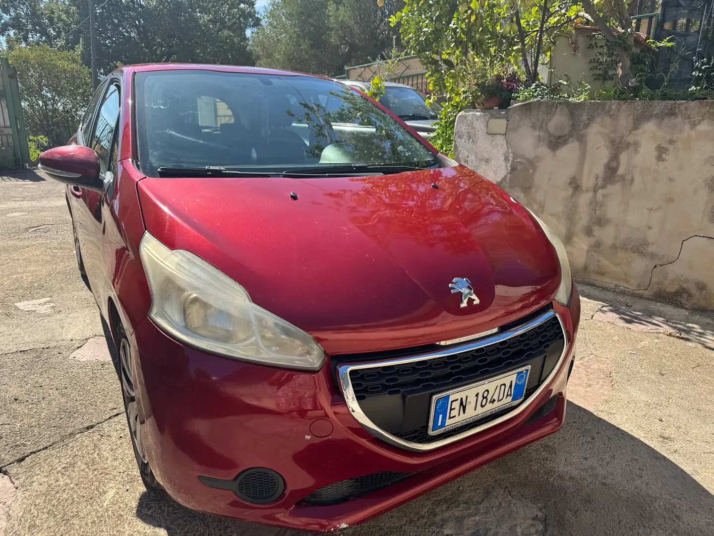 Peugeot 208 208 I 2012 5p 1.4 hdi 8v Active Rosso - 1