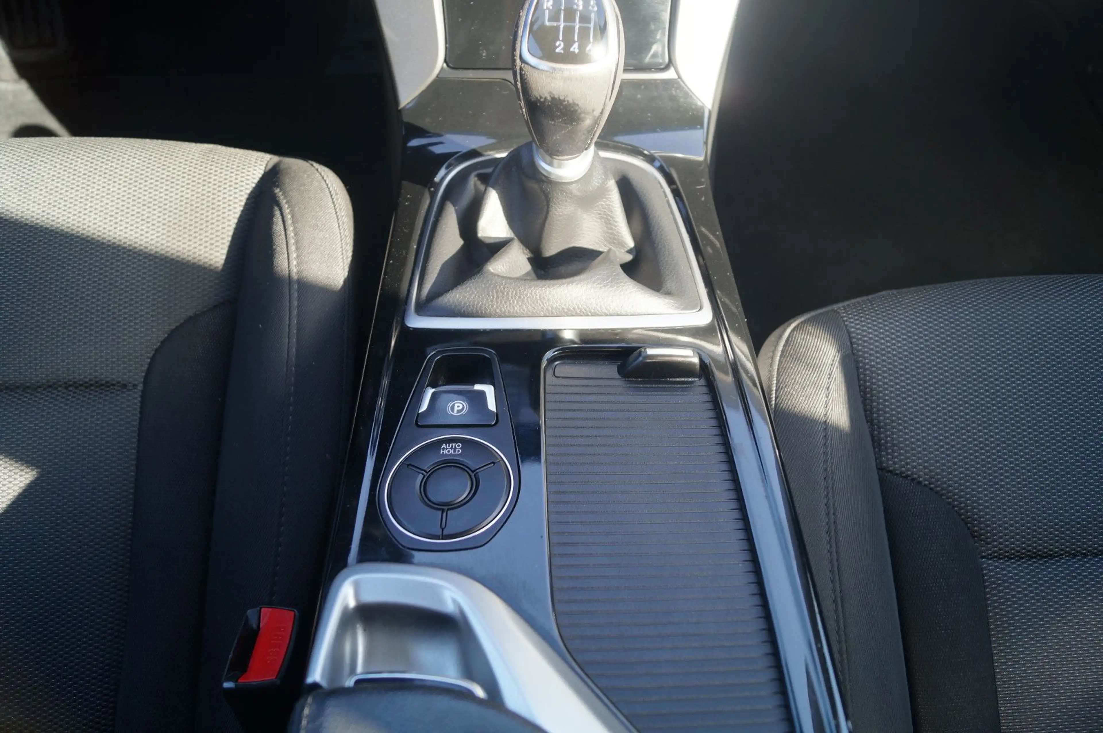 Hyundai i40 cw FIFA World Cup Edition Klima Tempomat — photo 15
