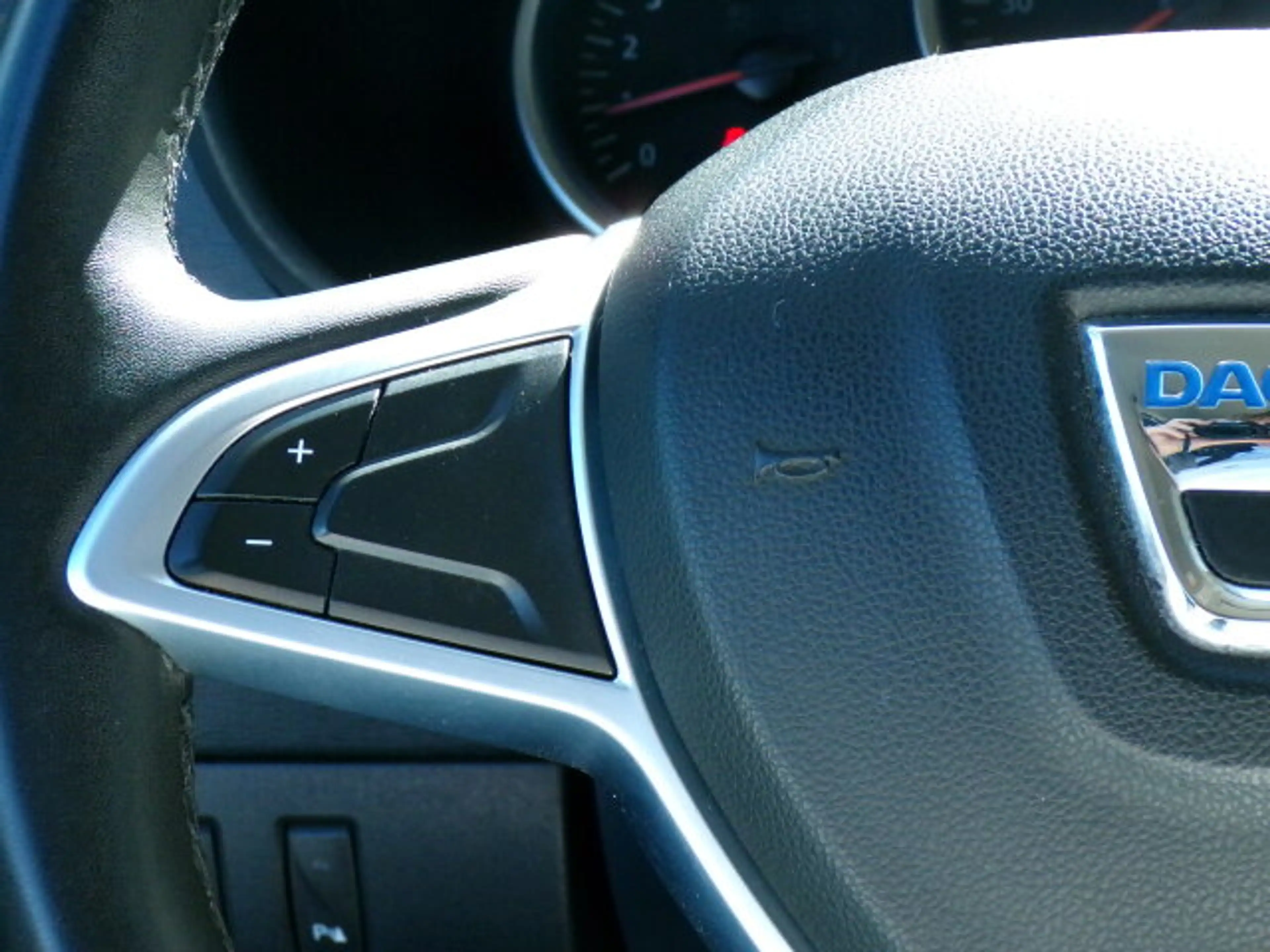 Dacia Lodgy Lodgy 1.2 TCe Stepway Celebration — photo 13