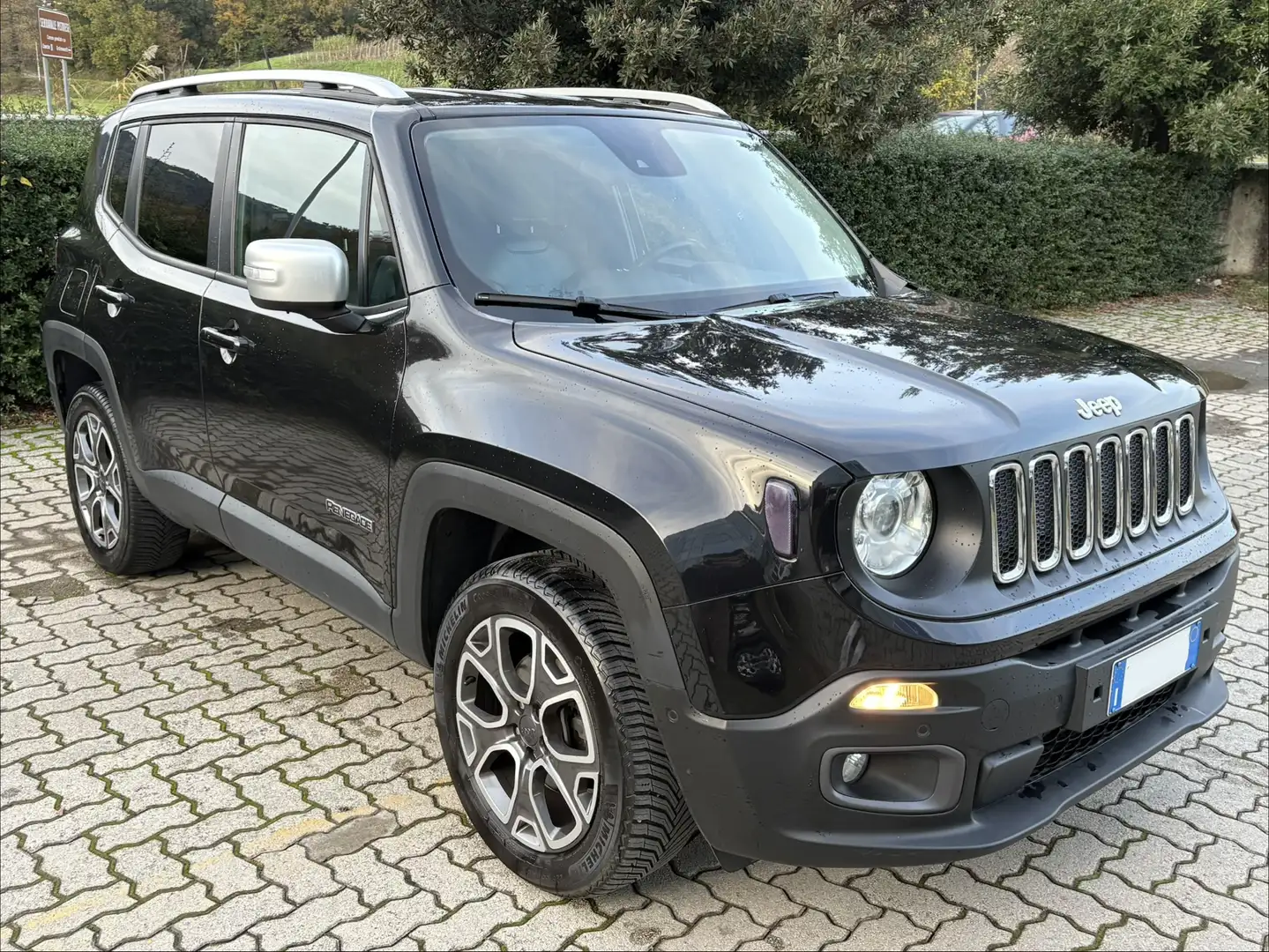 Jeep Renegade Renegade 2.0 mjt Limited 4wd 140cv auto *BEATS ED* Nero - 2