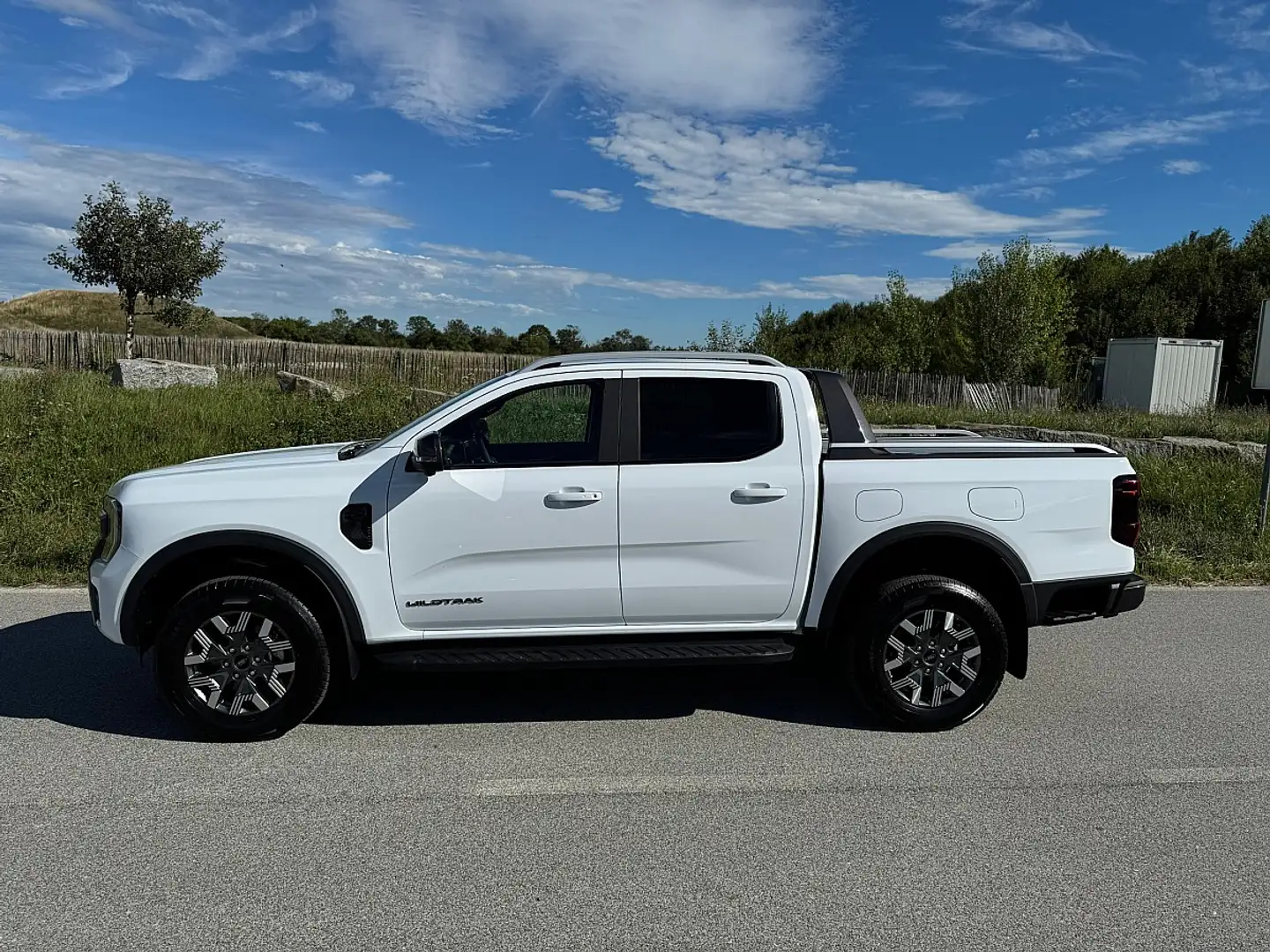 Ford Ranger Ranger Wildtrak e-4WD 2.3 EcoBoost Aut. 3,5t AH... Weiß - 2