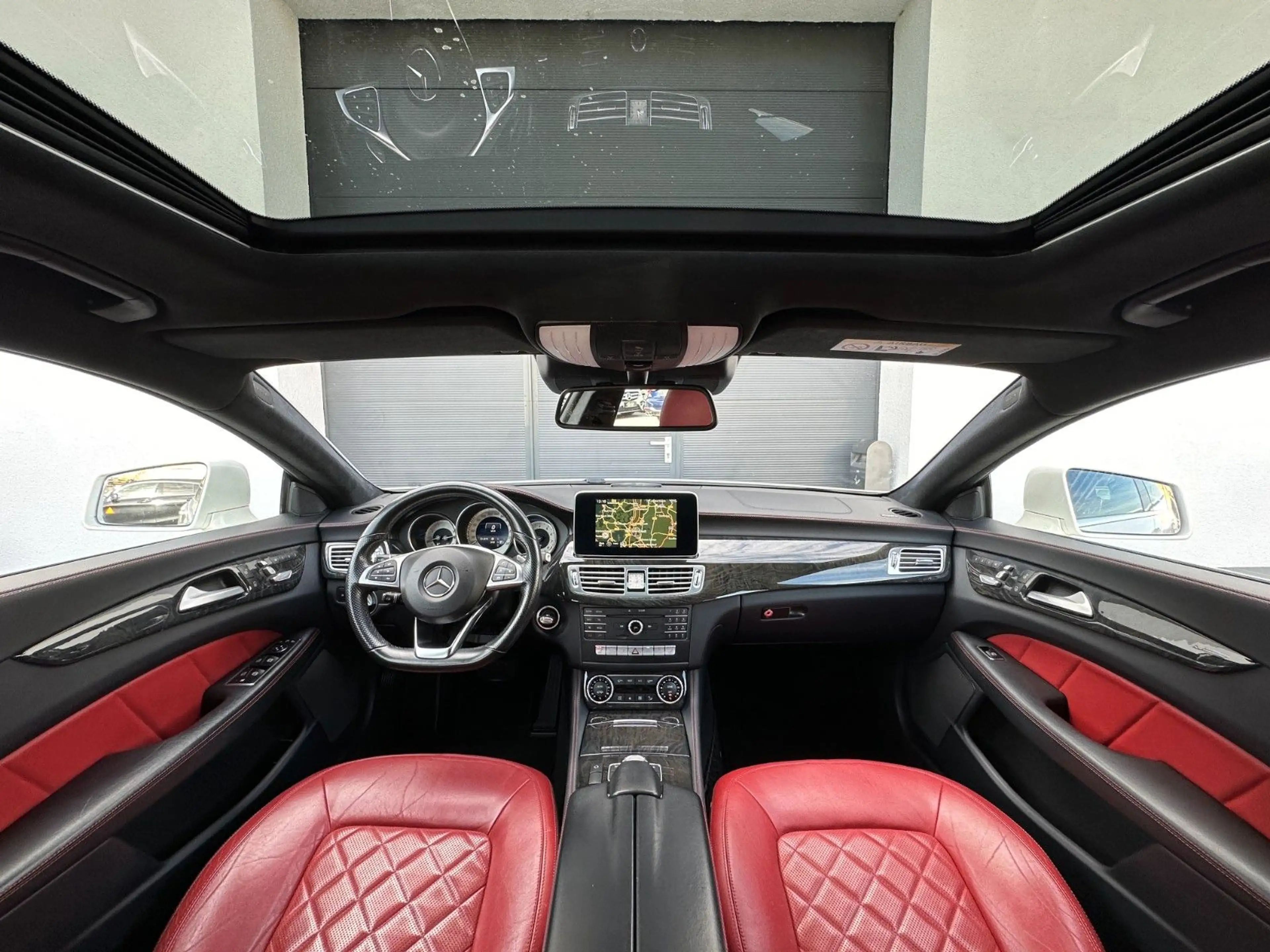 Mercedes-Benz CLS CLS 400 SB*AMG*DESIGNO*MEMORY*AHK*360°LED — photo 3