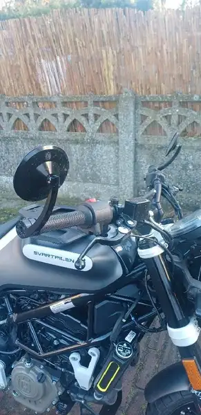 Husqvarna Svartpilen - foto 3