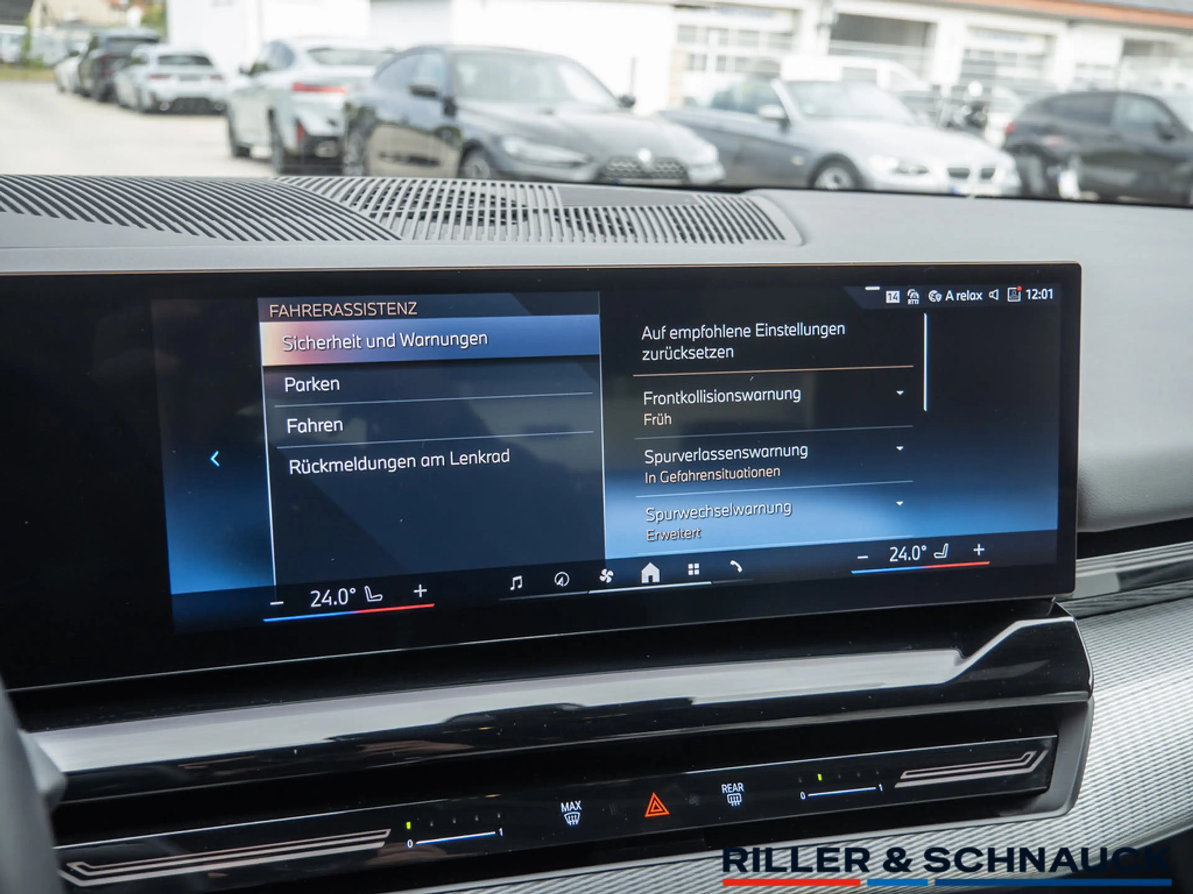 BMW 530 e M-Sport Pro HUD ACC SITZBELÜFTUNG 360° — photo 12