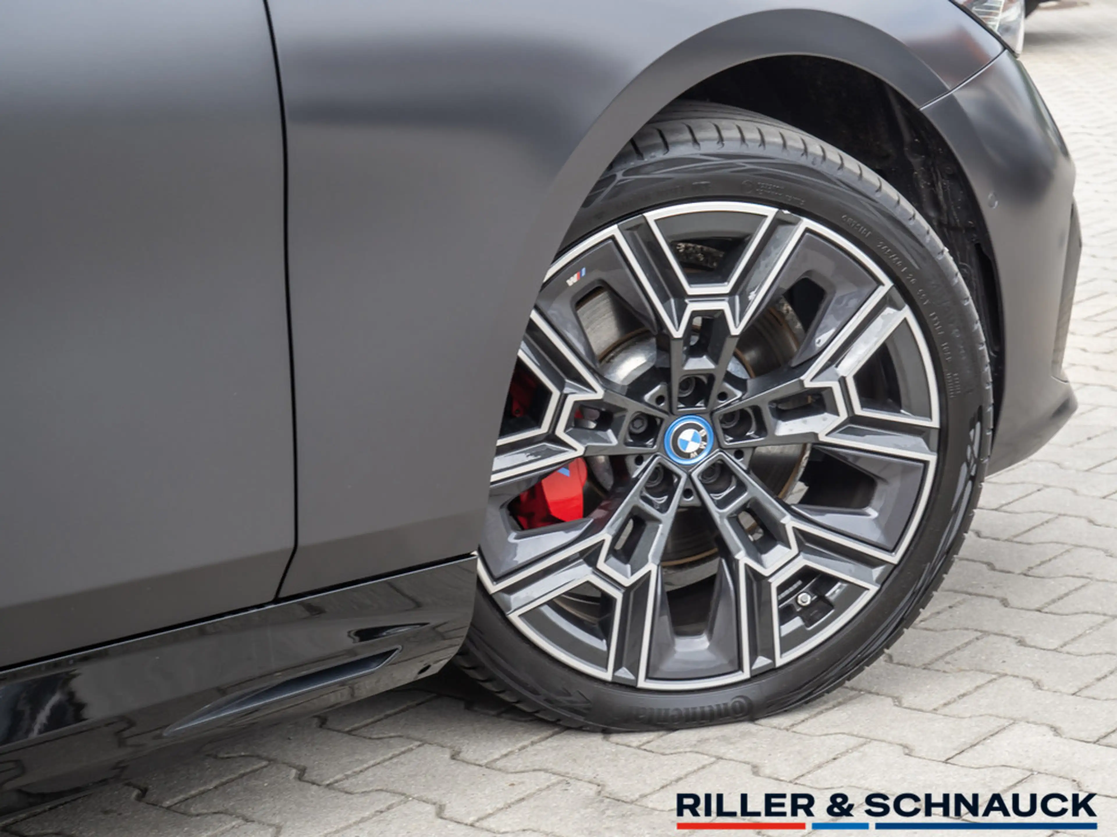 BMW 530 e M-Sport Pro HUD ACC SITZBELÜFTUNG 360° — photo 5