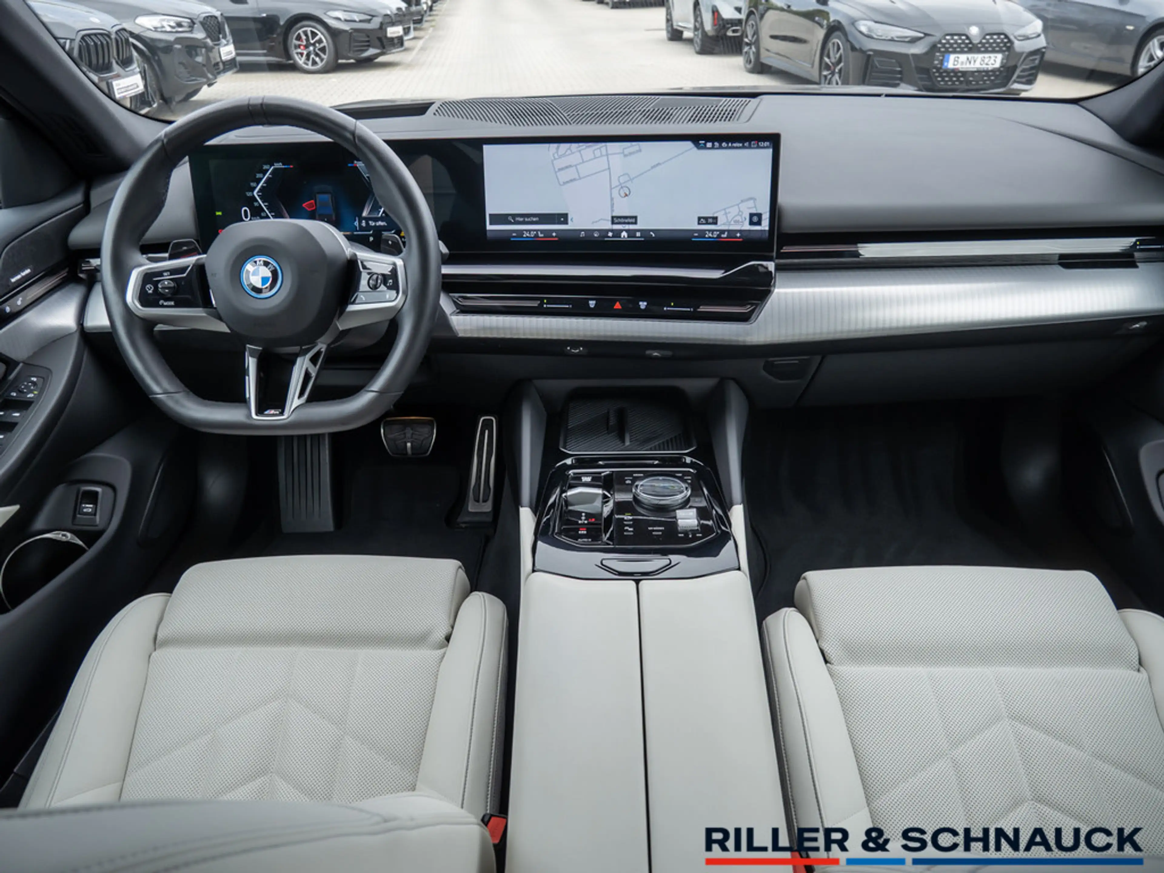 BMW 530 e M-Sport Pro HUD ACC SITZBELÜFTUNG 360° — photo 9