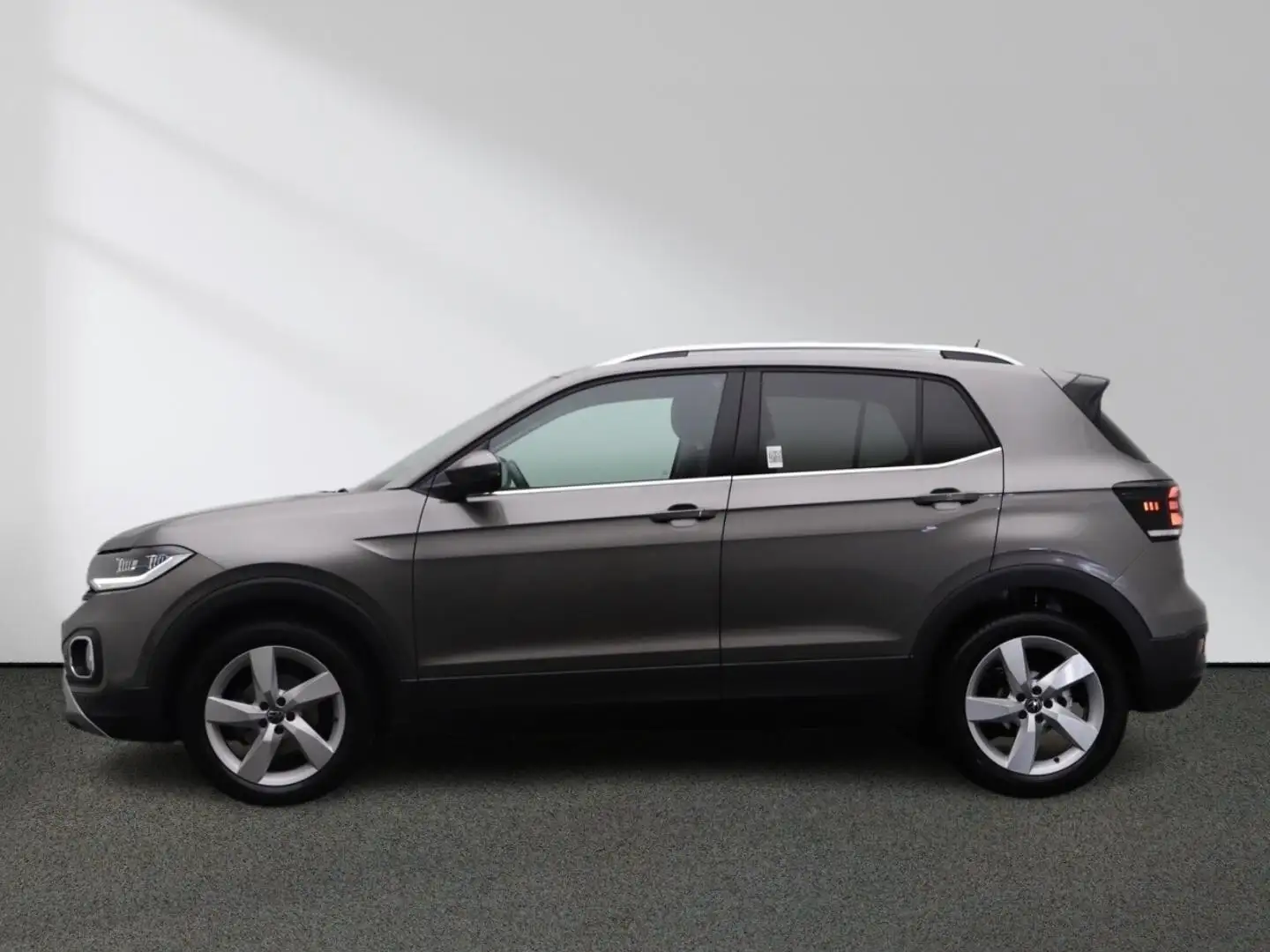 Volkswagen T-Cross 1.0 TSI DSG Navi LED AHK Touchscreen Gris - 2