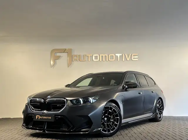 2025 BMW M5 in Black for sale