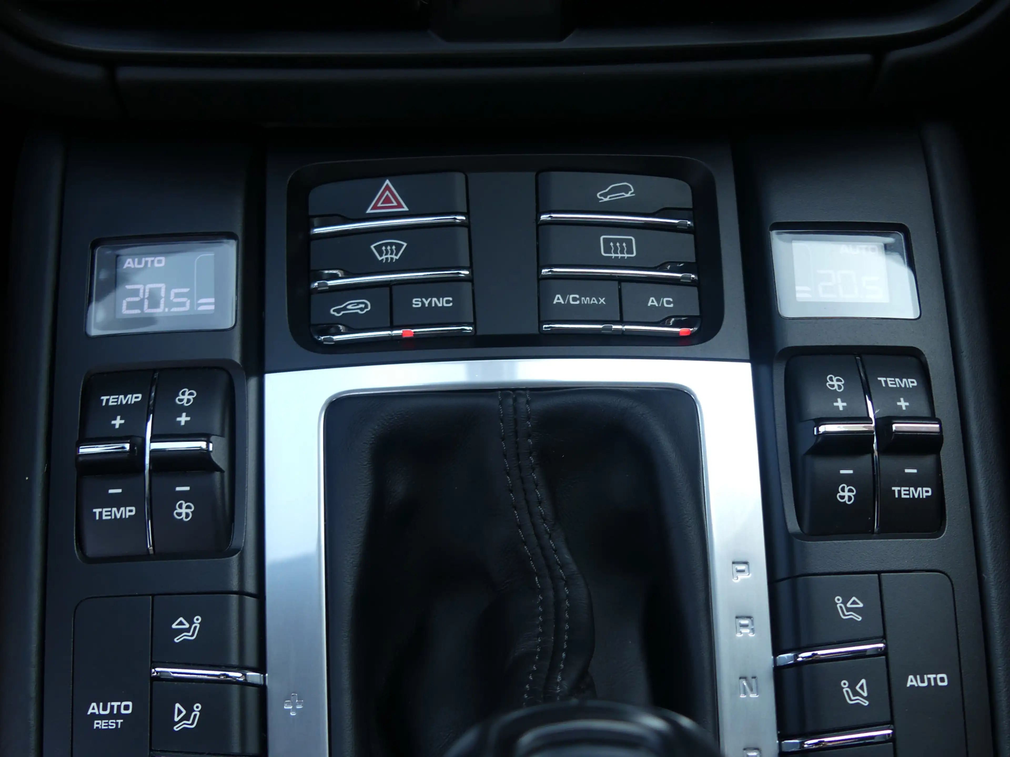 Porsche Macan 2.0 T Panoramadak/Luchtvering/LED/Leer/Camera/navi — photo 23