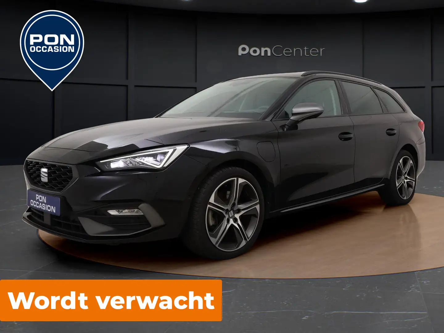 SEAT Leon e-Hybrid Sportstourer 1.4 TSI eHybrid PHEV FR Business Inte Zwart - 1