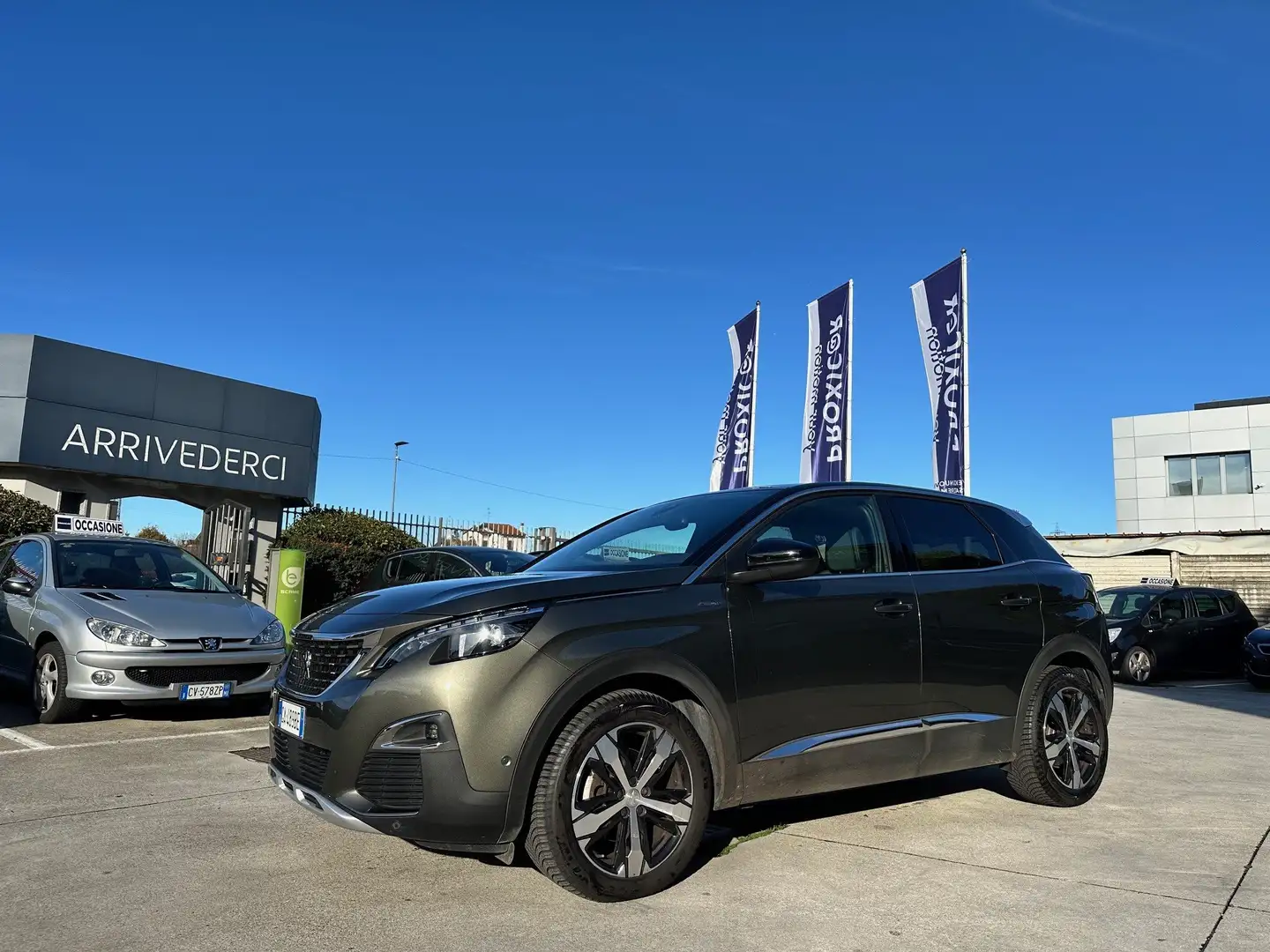 Peugeot 3008 3008 II 2016 1.2 puretech t GT Line s - 1