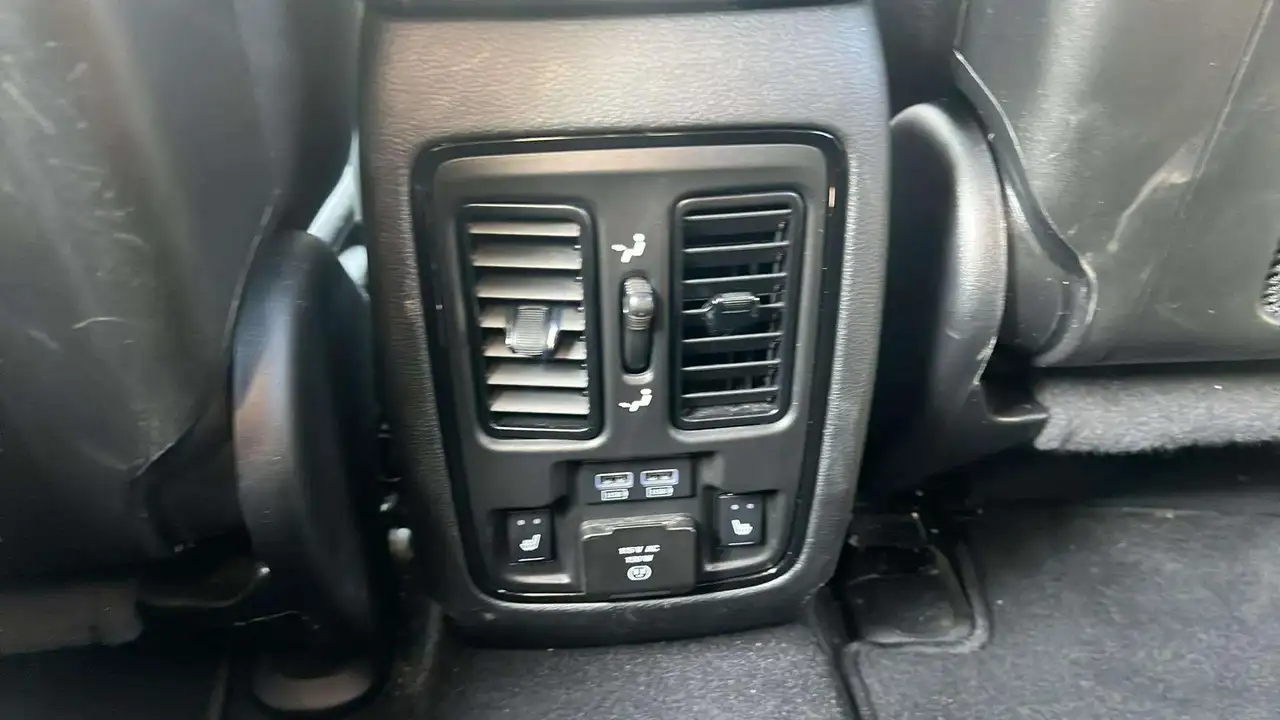 Dodge Durango снимка Dodge Durango