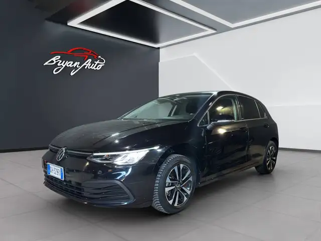 Volkswagen Golf view 6