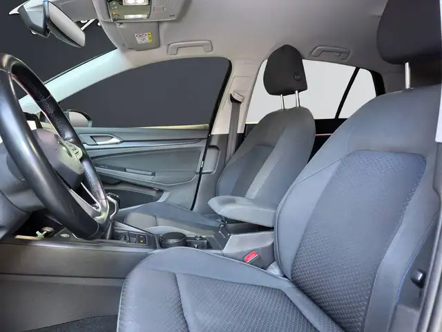 Volkswagen Golf view 13