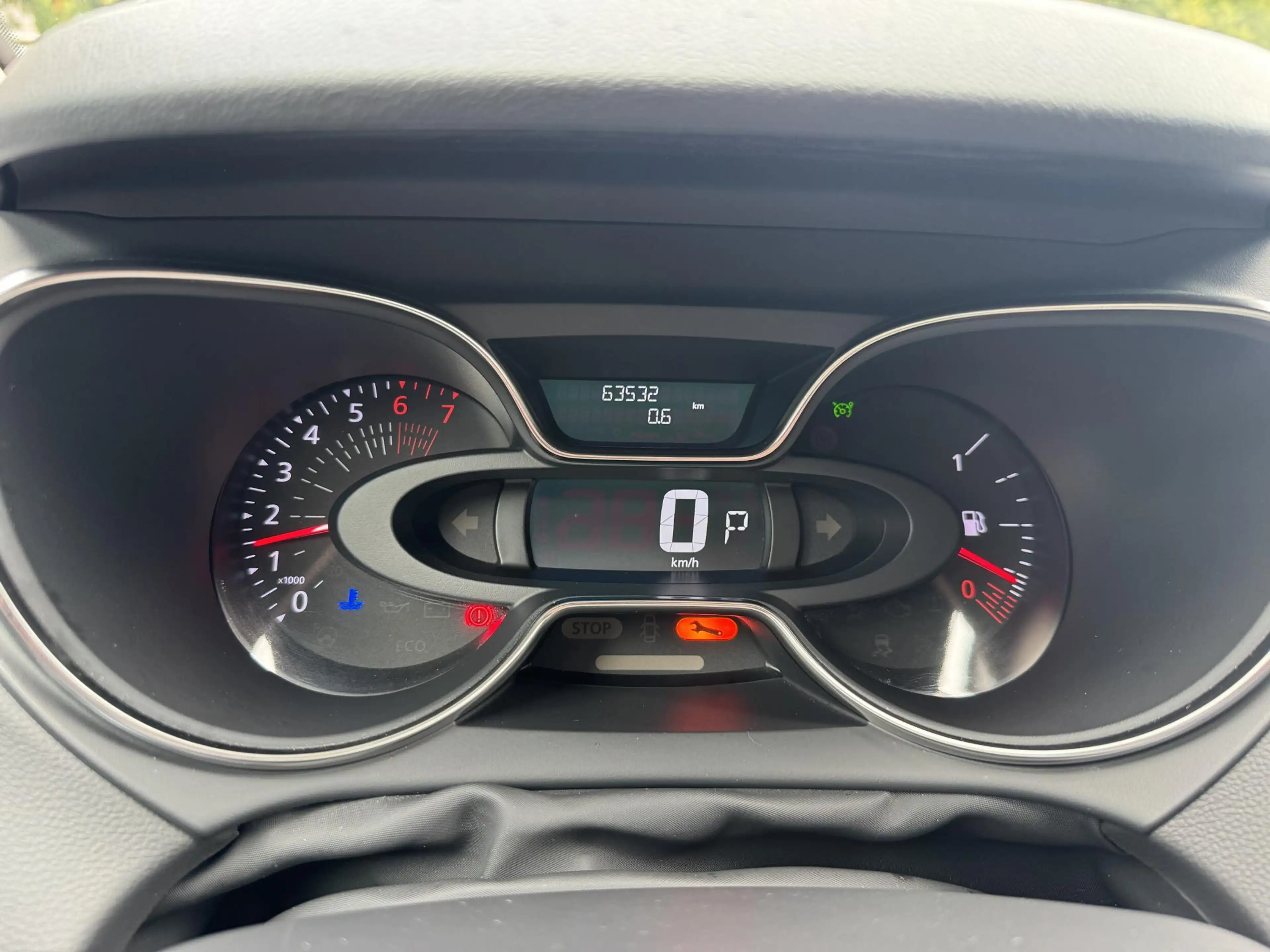 Renault Captur 1.3 TCe 150pk EDC Intens+Camera+Trekhaak!! — photo 18
