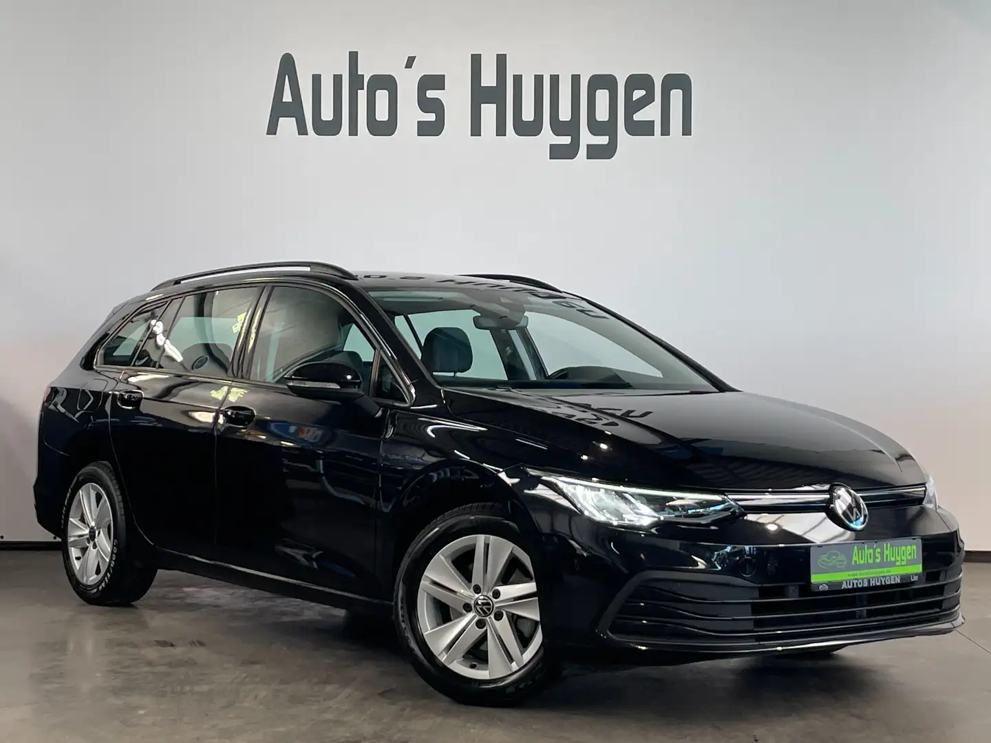 Volkswagen Golf Variant 1.0 TSI Life - Apple Carplay / DAB ... Zwart - 1
