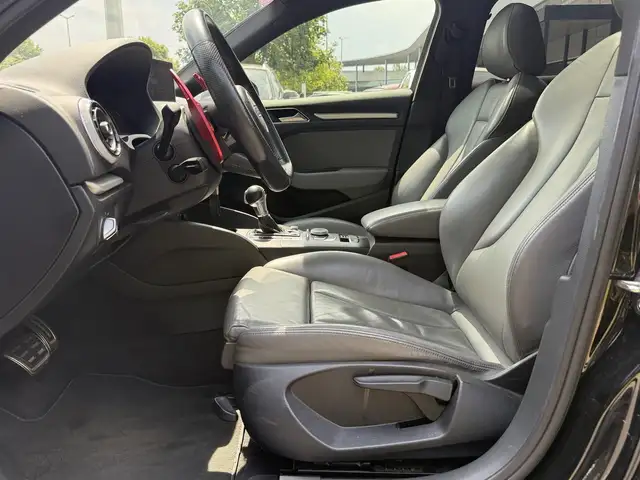 Audi A3 view 9