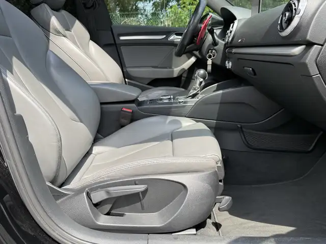 Audi A3 view 13
