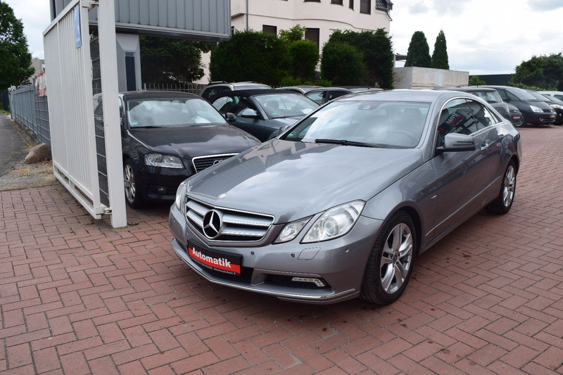 Mercedes-Benz E 350 Coupe AUTOMATIKGETRIEBE,VOLEDER,XENON,NAVI — photo 2