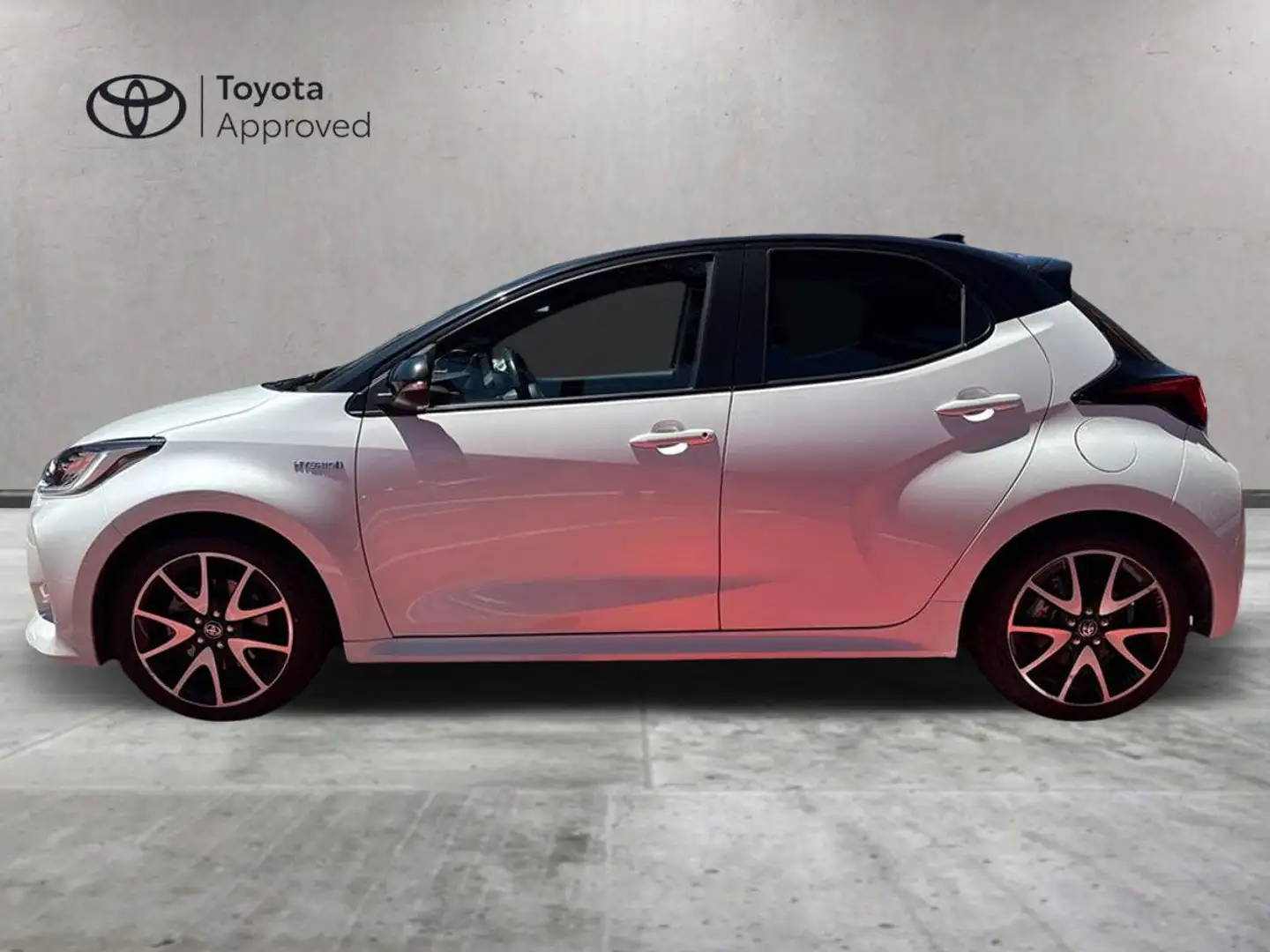 Toyota Yaris Yaris 1.5h Style Bianco - 2