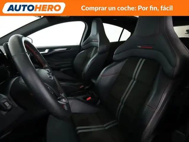 Ford Focus view 11