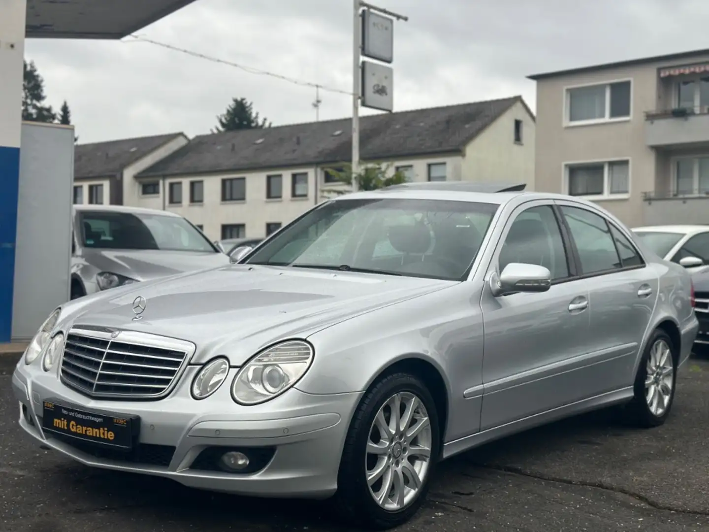 Mercedes-Benz E 320 E -Klasse Lim. E 320 CDI Silver - 2