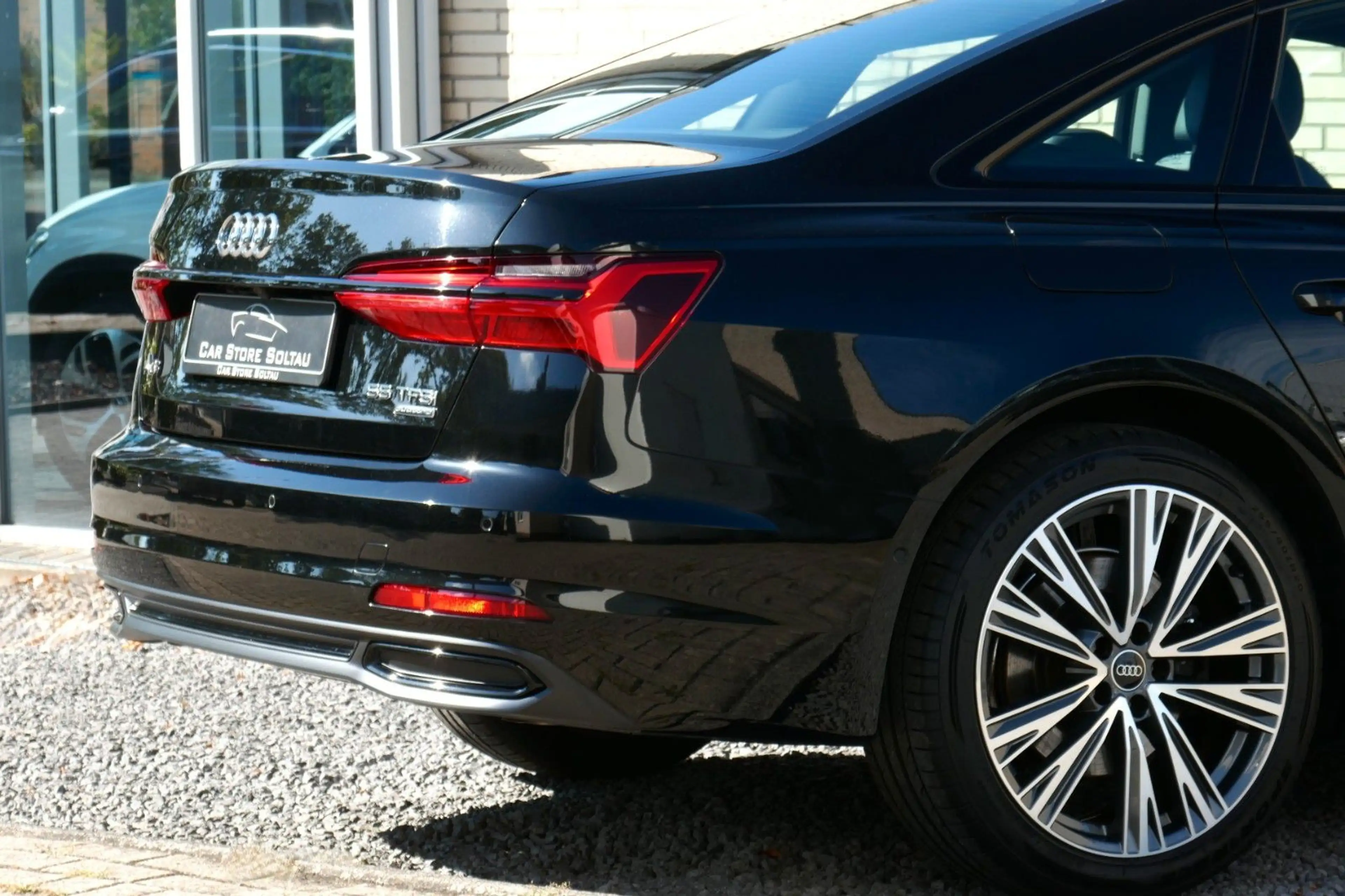 Audi A6 3.0 quattro Sport Black Leder Memory Pano 20" — photo 9
